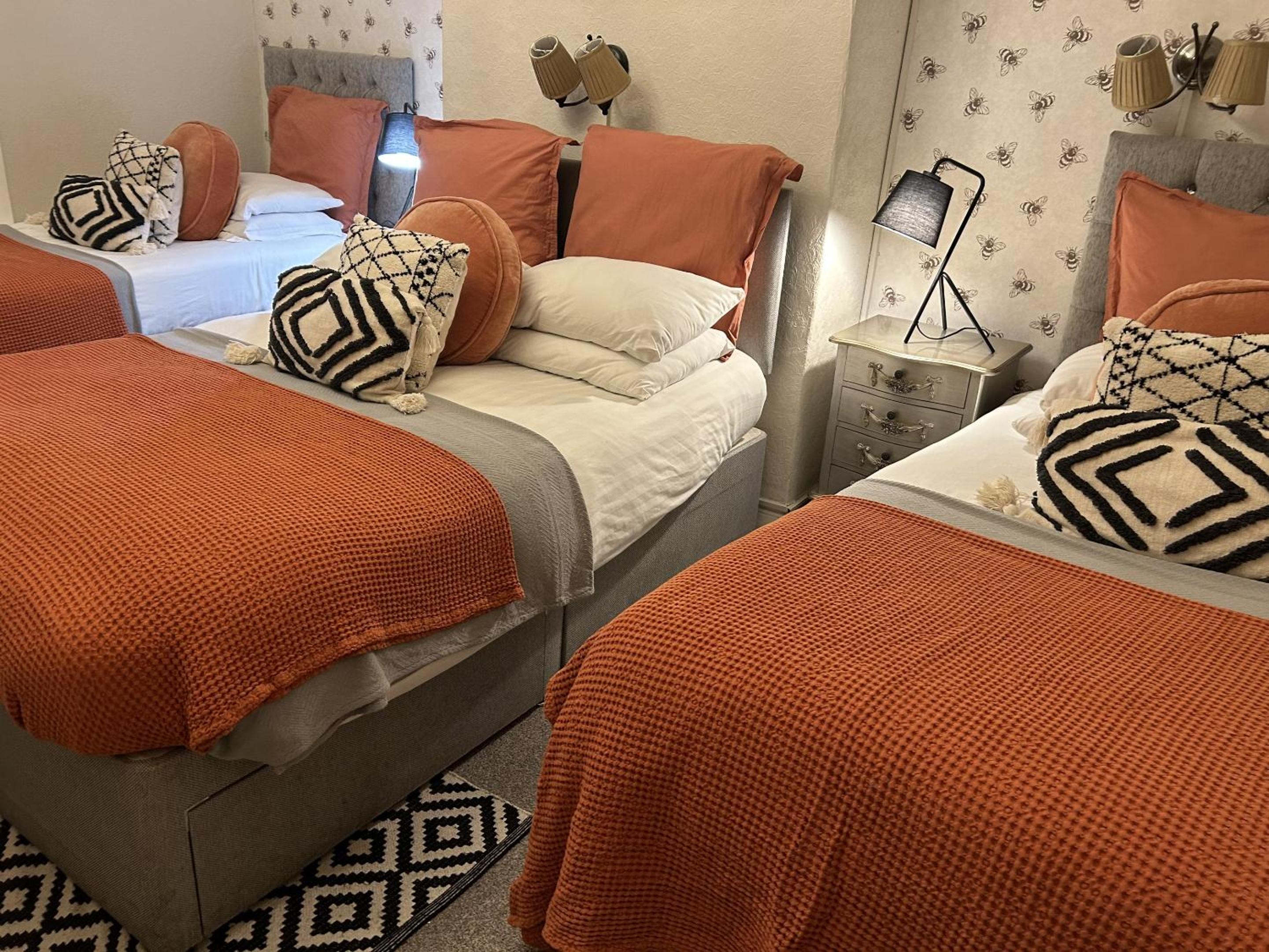 Quadruple Room photo 3