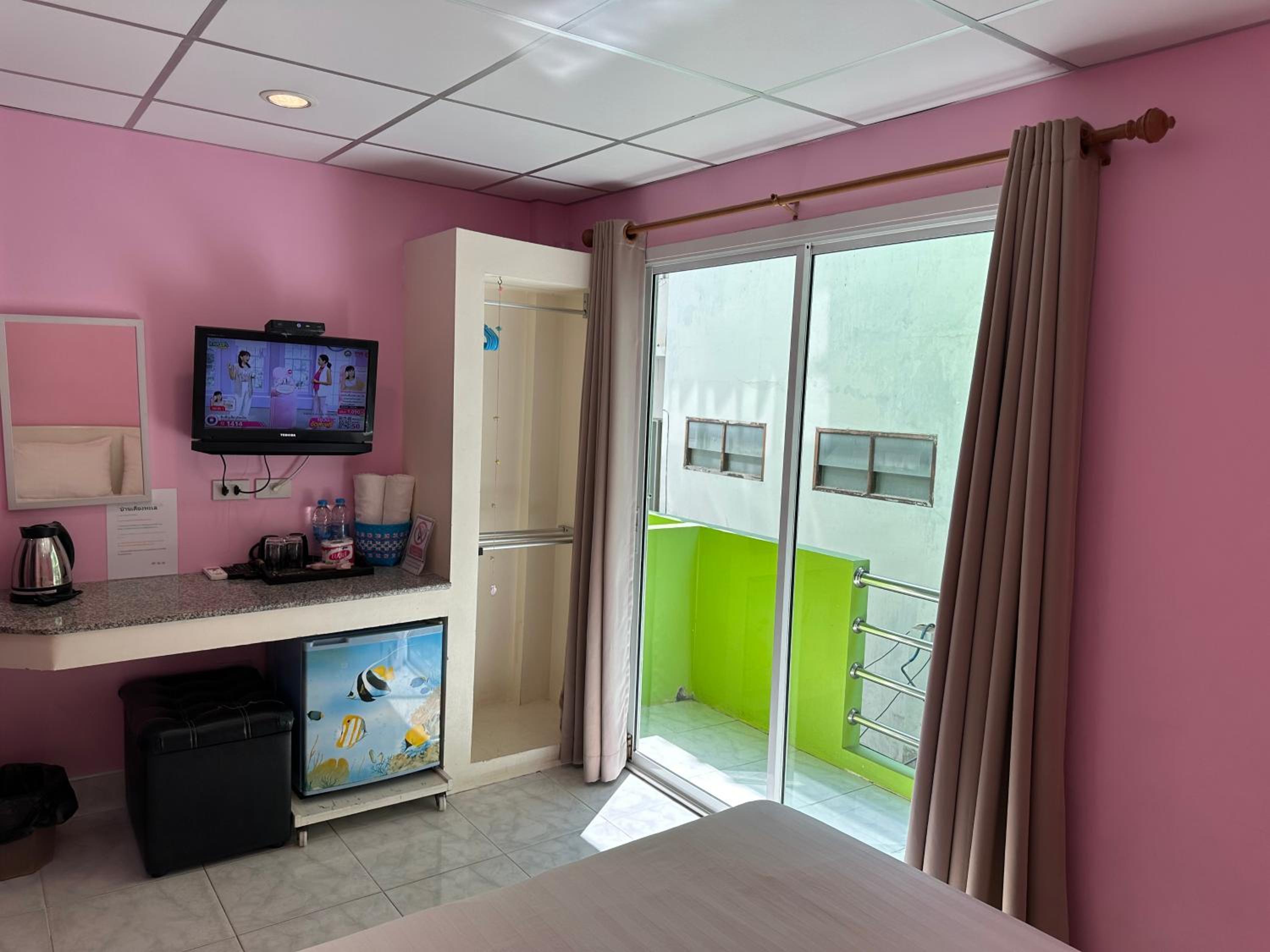 Standard Double Room - Photo 5