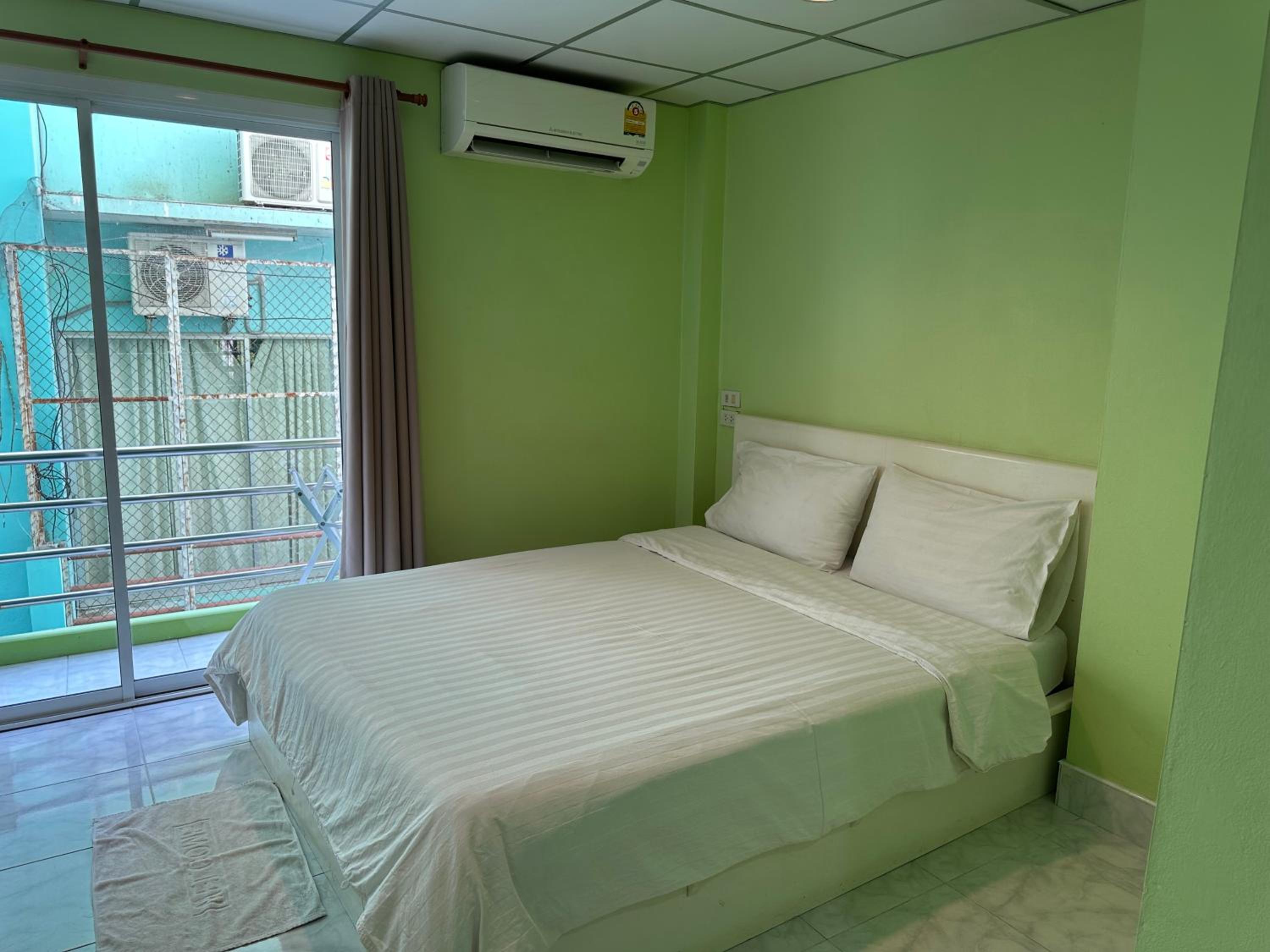 Standard Double Room - Photo 1