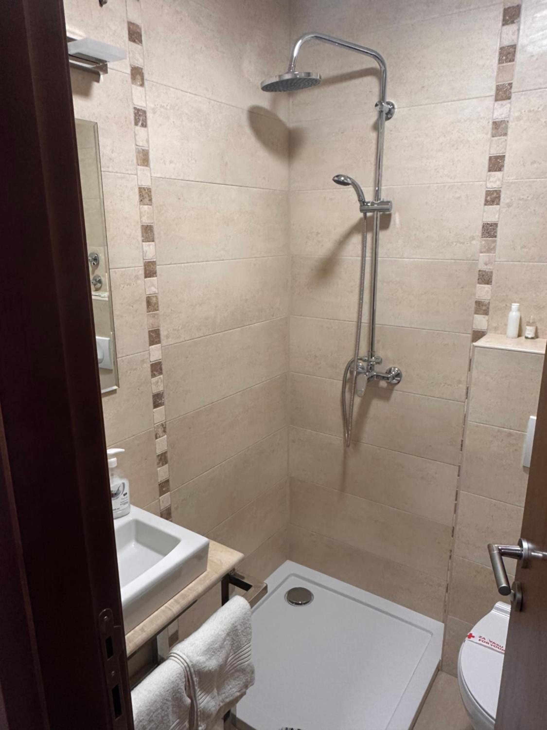 Twin Room With Bathroom