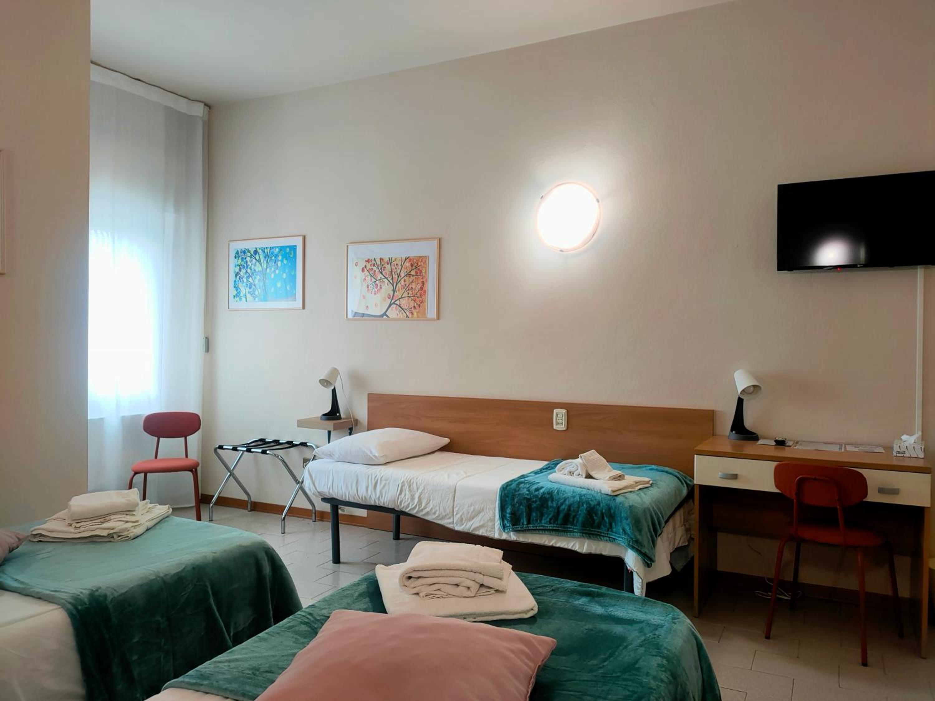 Triple Room - Photo 5