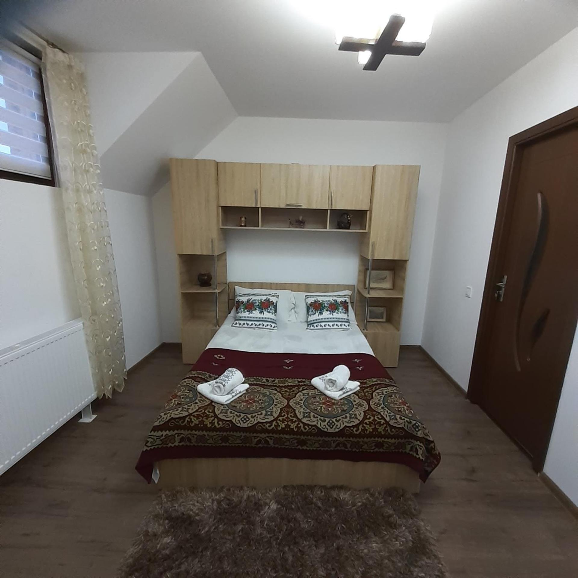 Deluxe Double Room with Bath photo 3