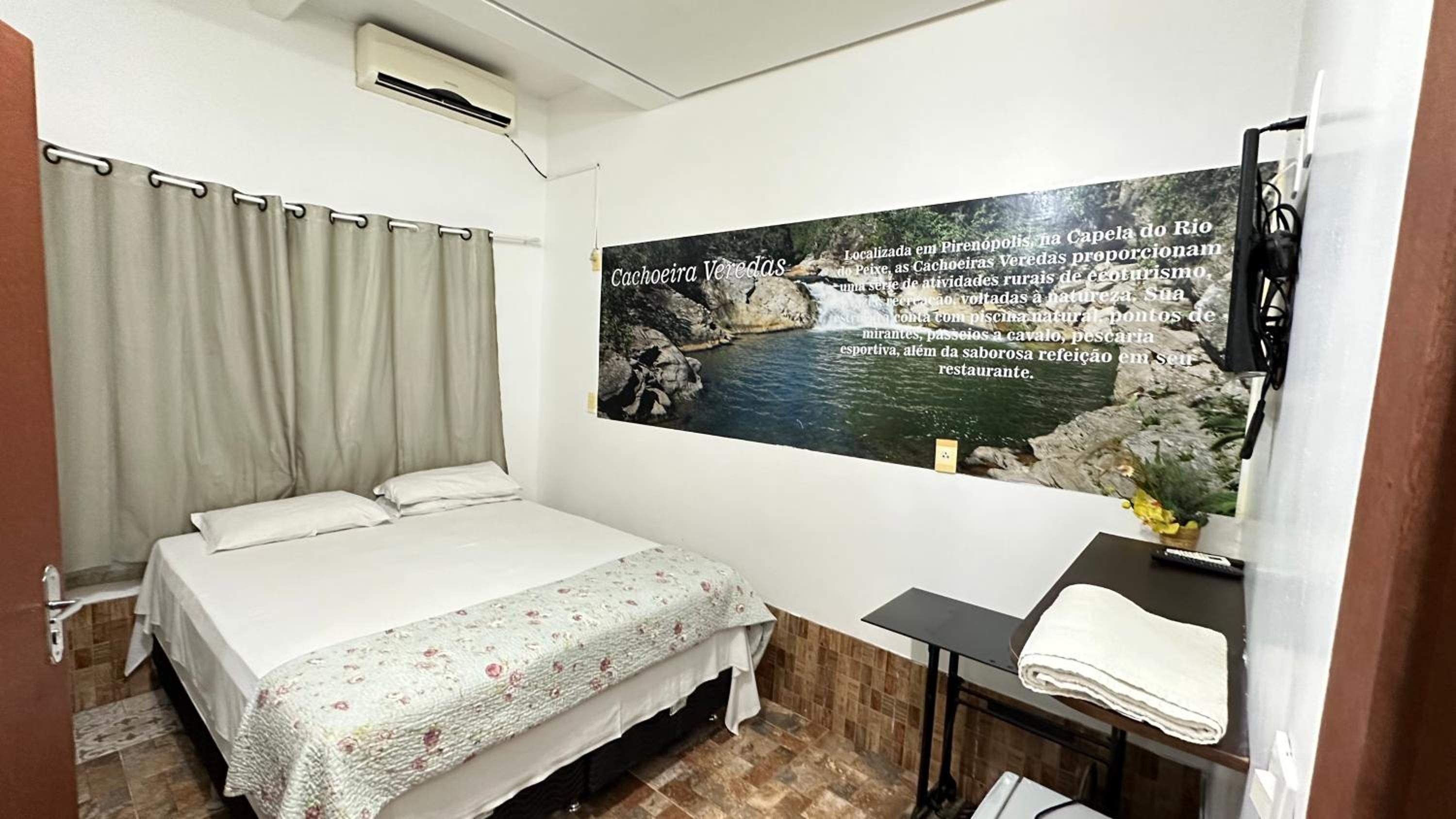 Deluxe Double Room with Balcony photo 2