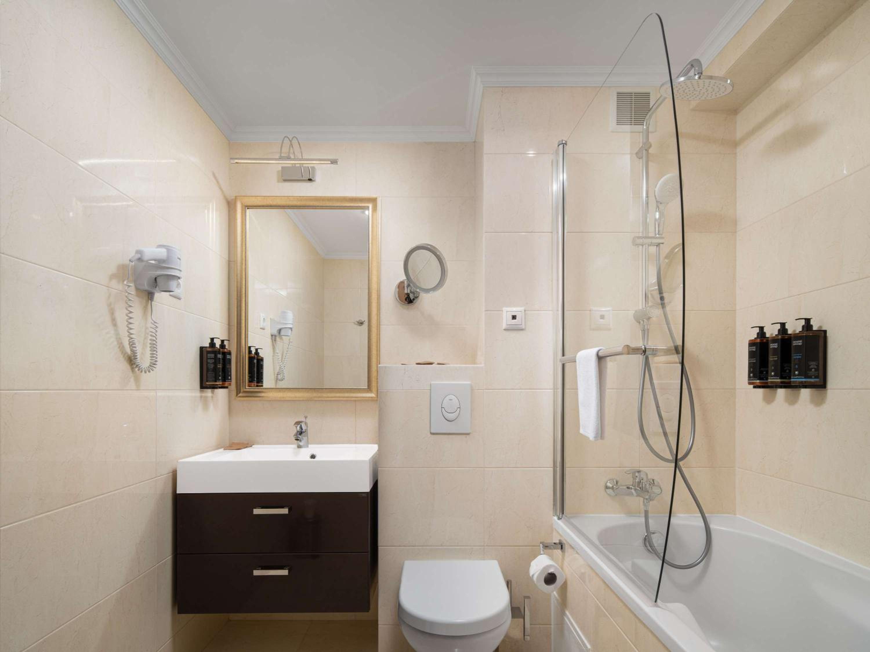 Classic Double Room - Photo 2