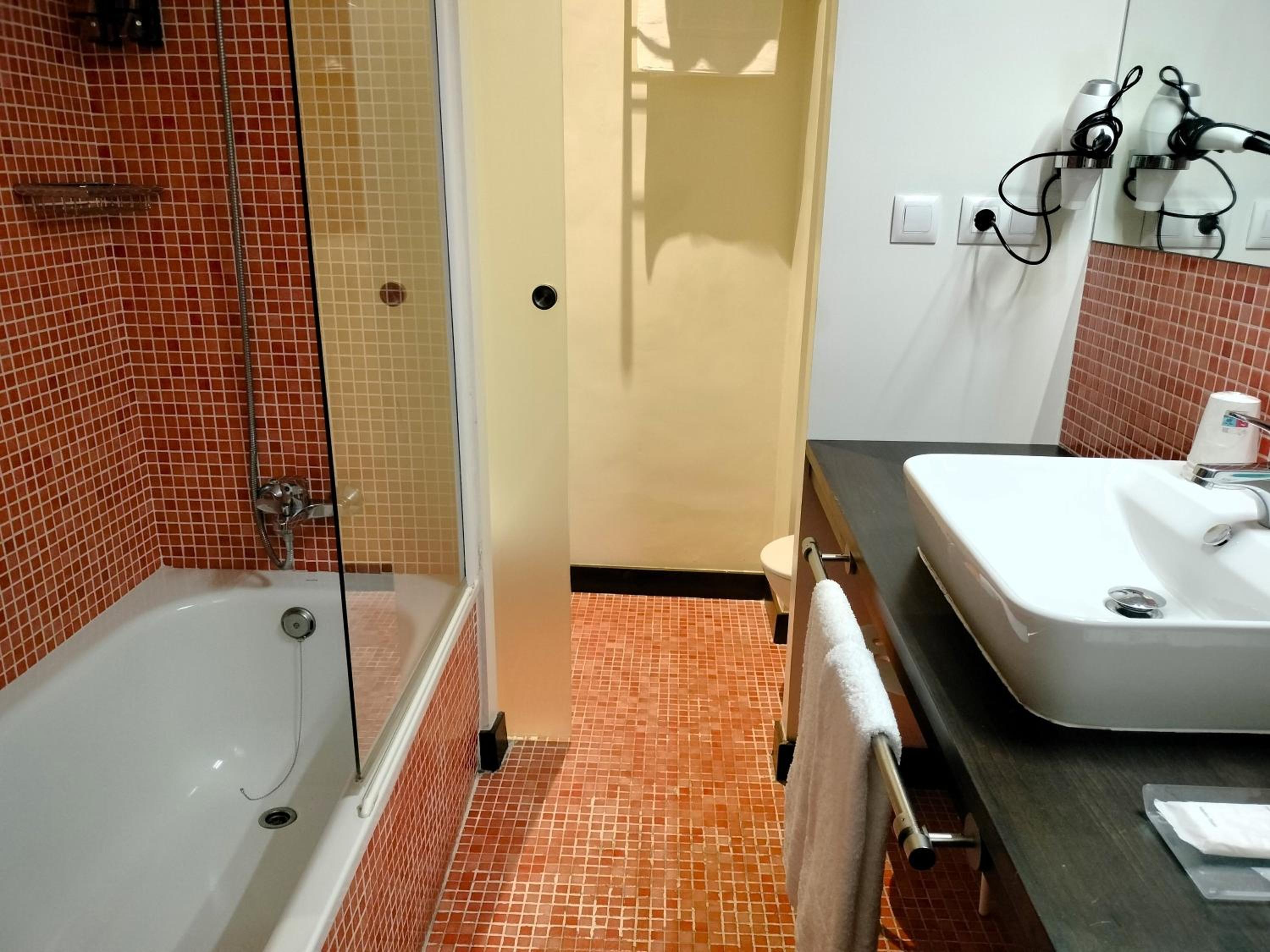 Triple Room - Photo 5