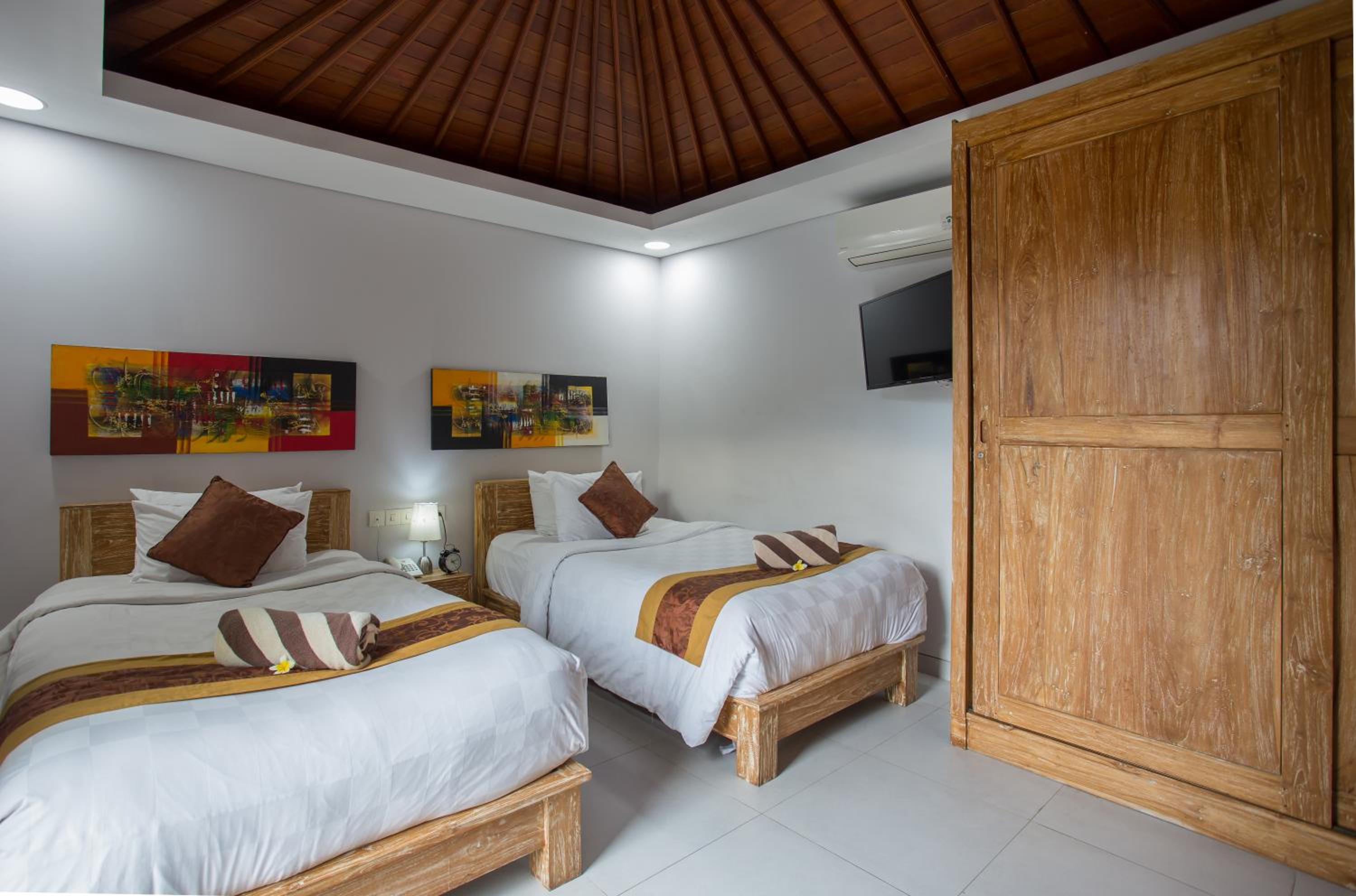 Two-Bedroom Pool Villa - Photo 38