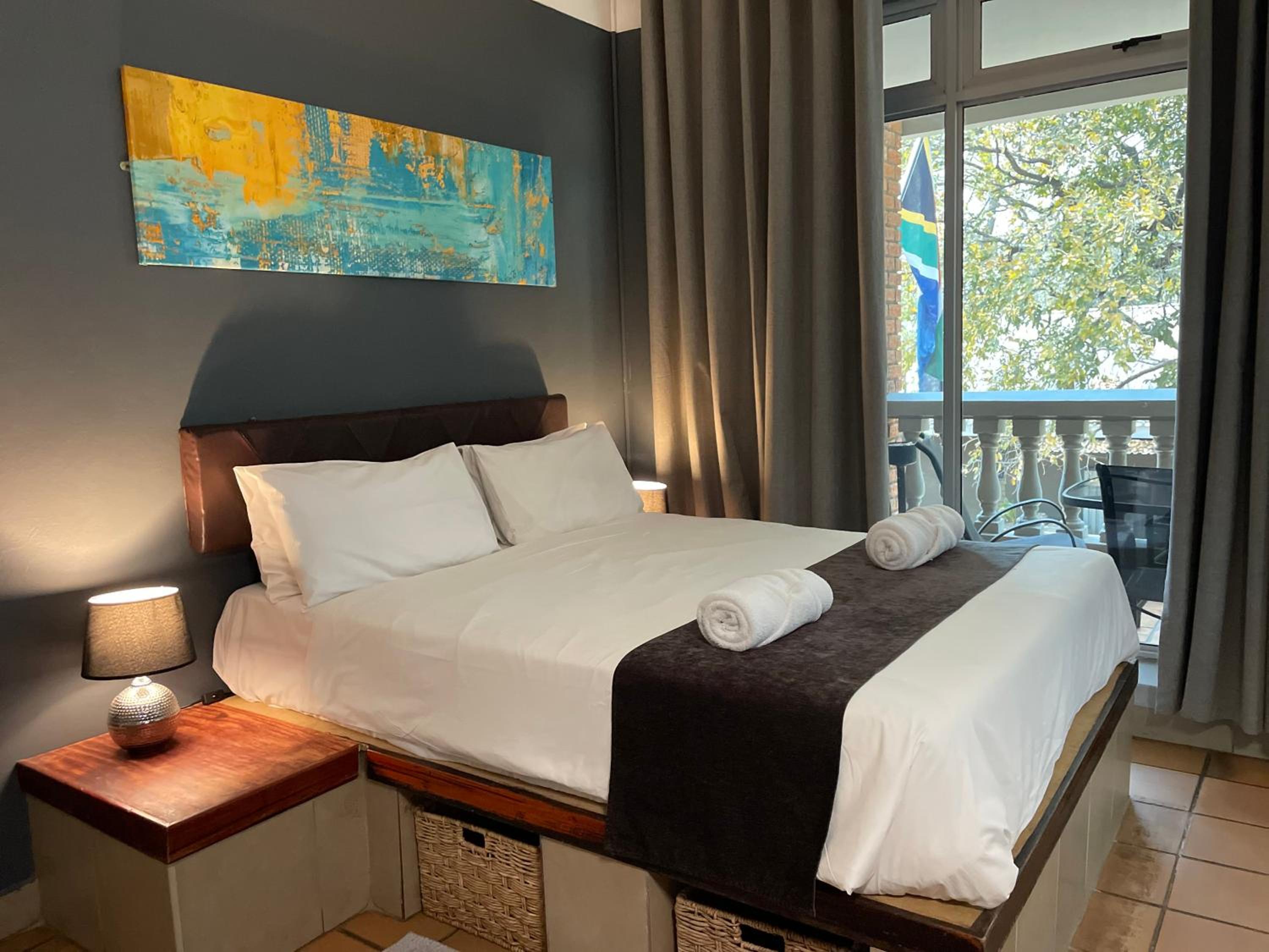 Deluxe Double Room with Shower