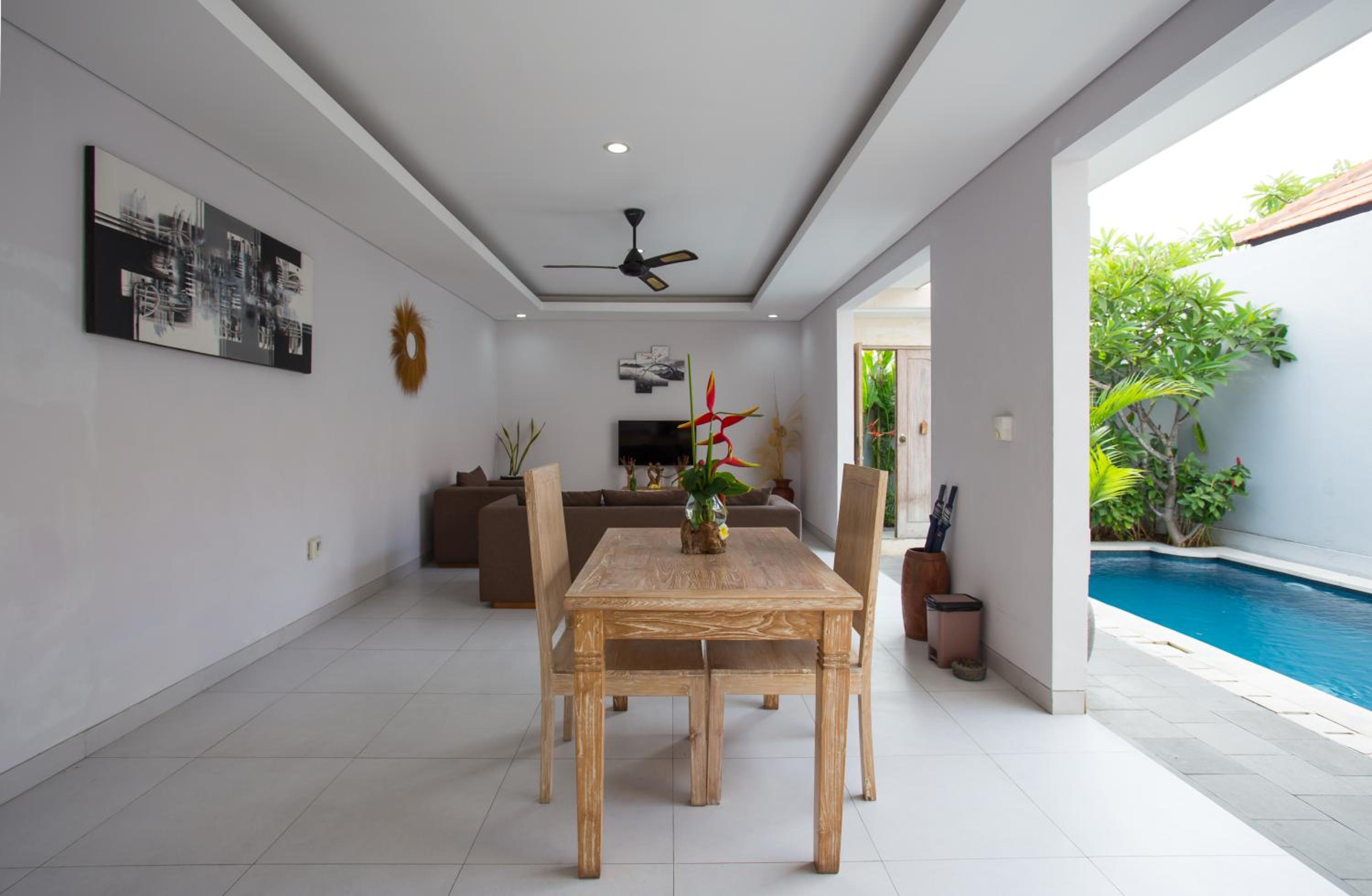 One-Bedroom Pool Villa - Photo 65