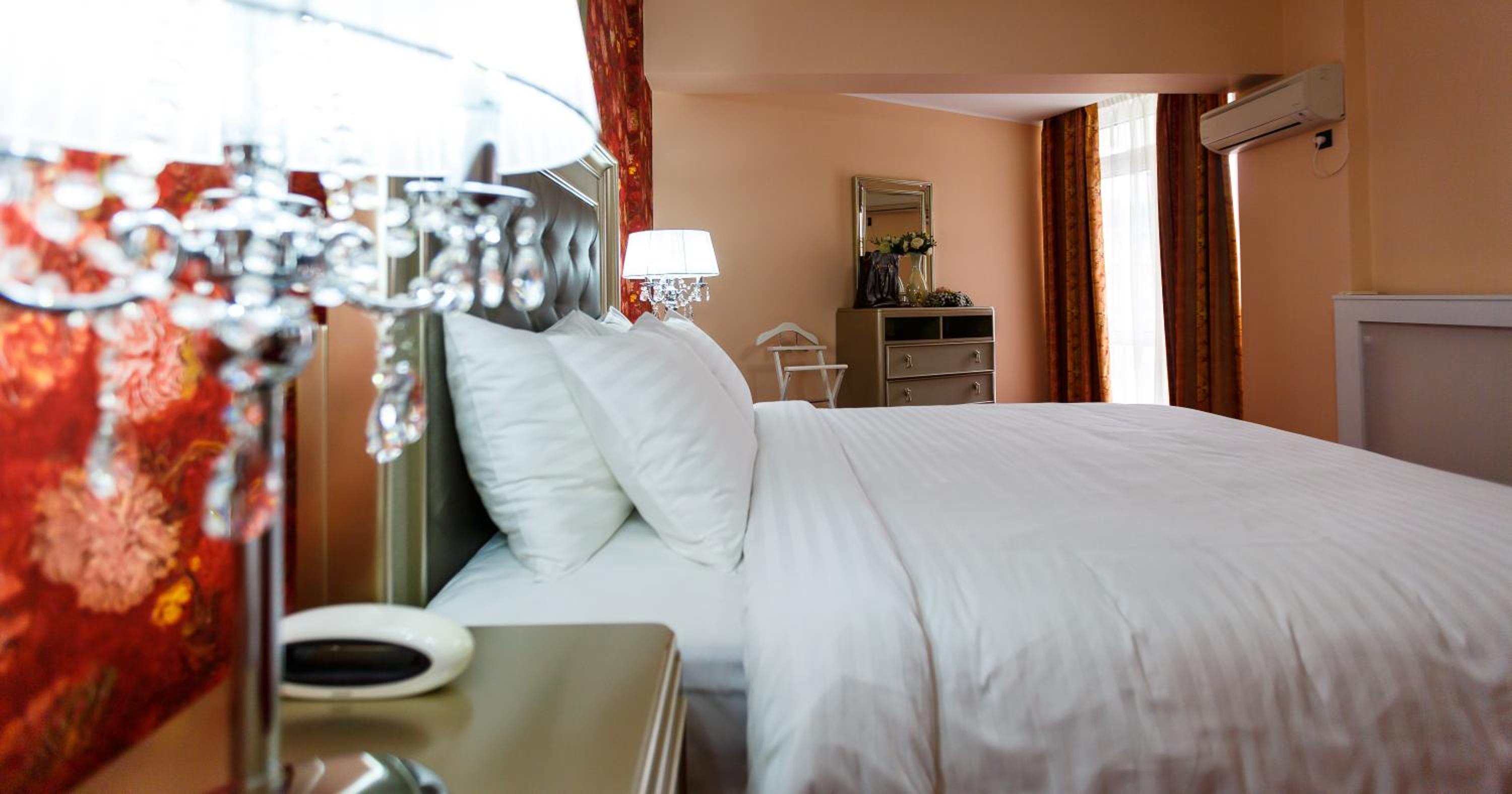 Superior Suite with Sofa - Photo 4