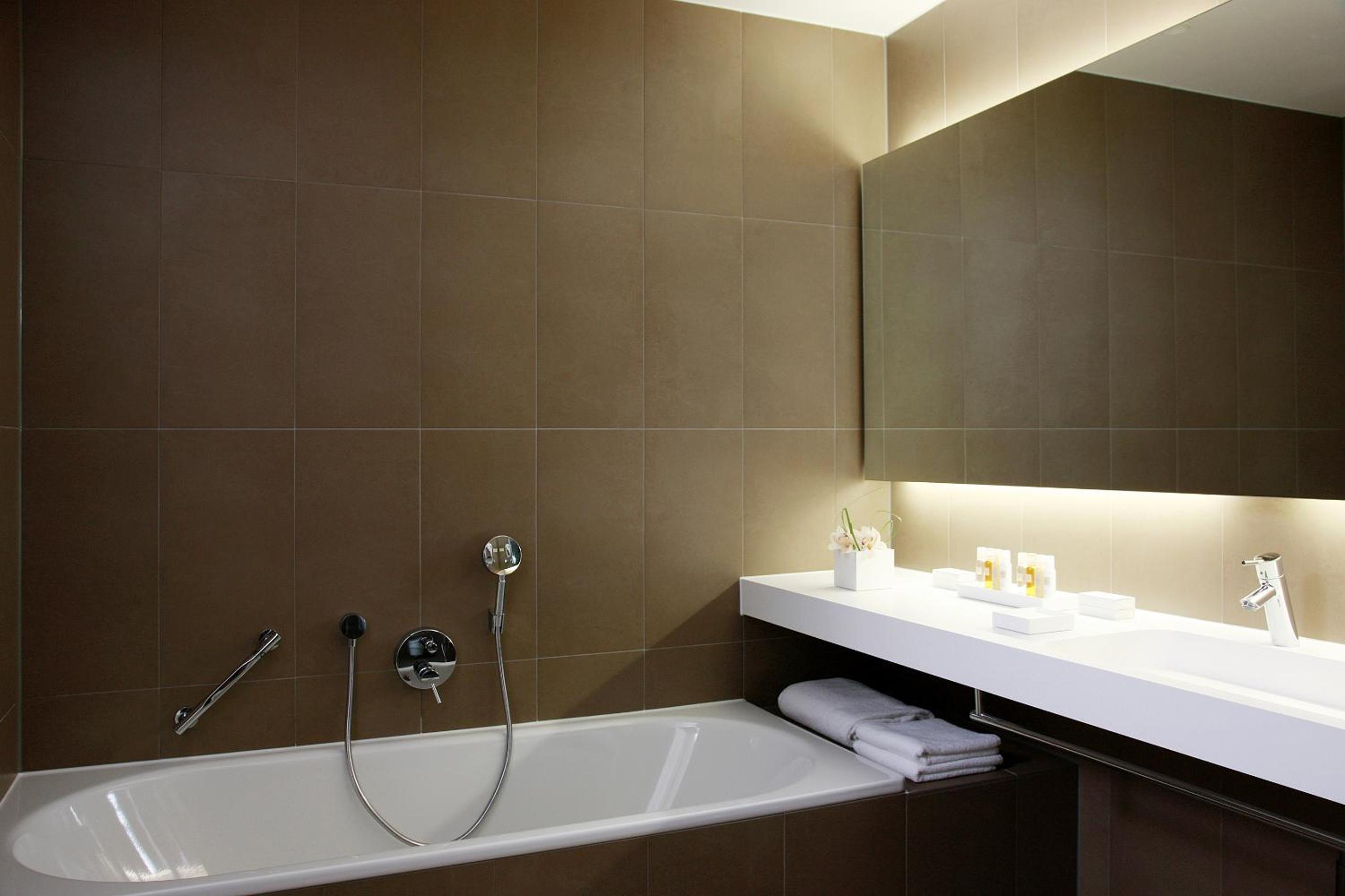Suite with Garden View - Photo 5