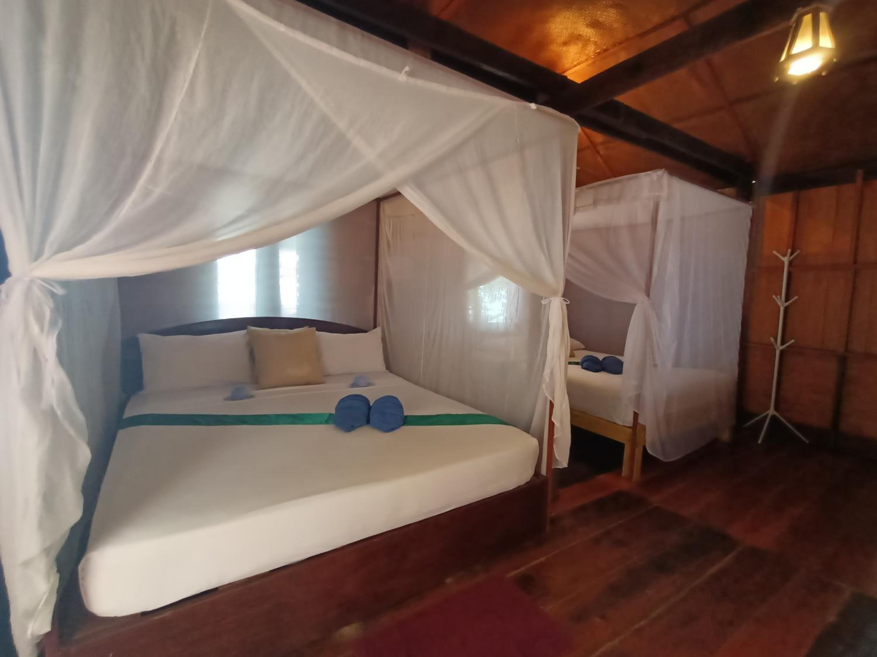 Deluxe Family Room with sea view