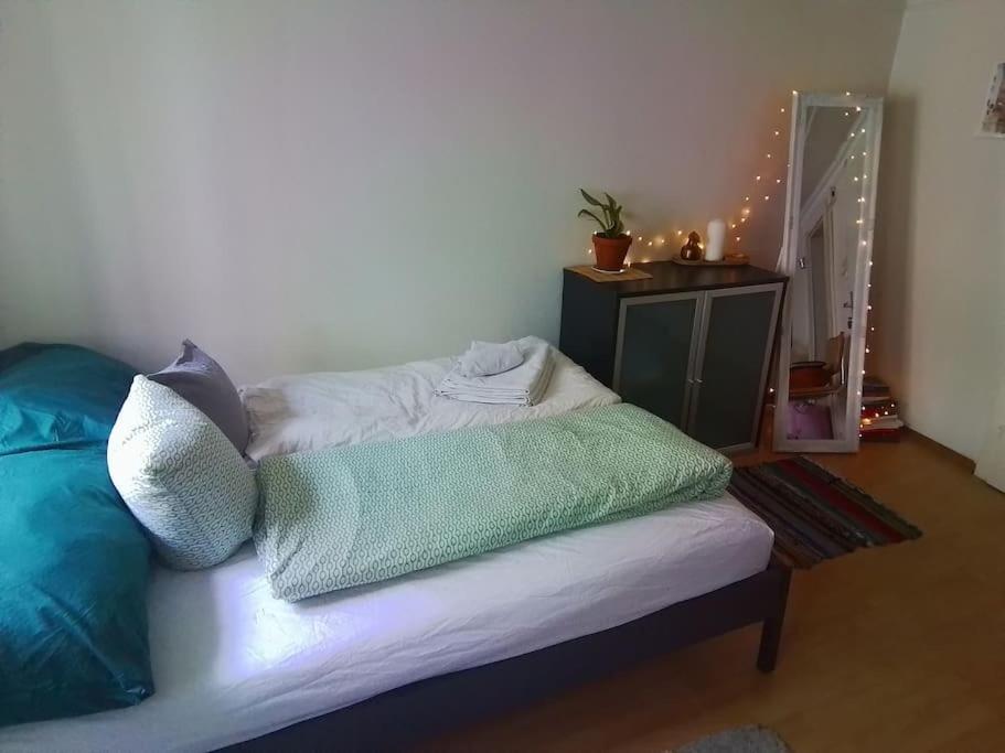 One-Bedroom Apartment photo 3