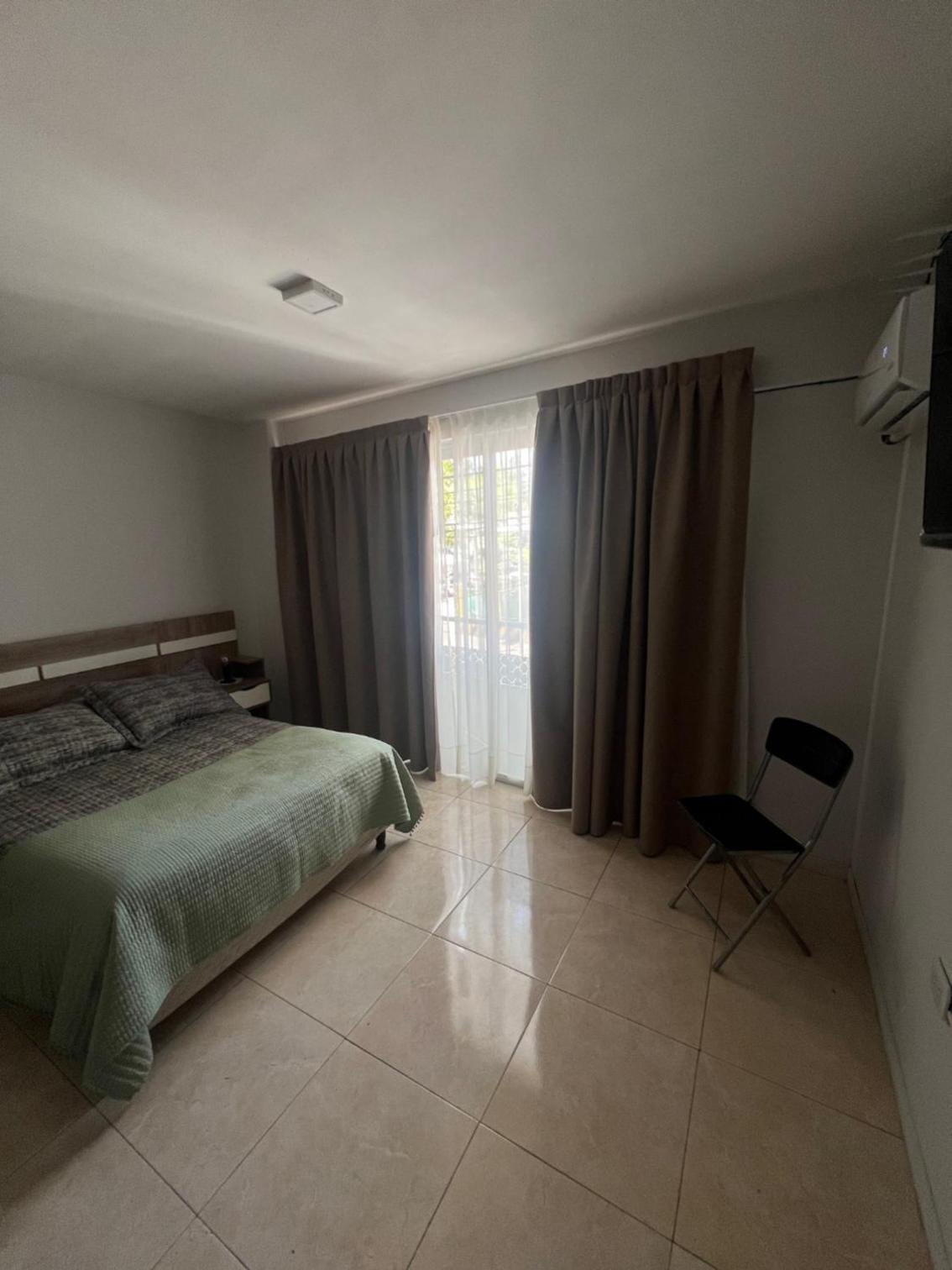 One-Bedroom Apartment photo 3