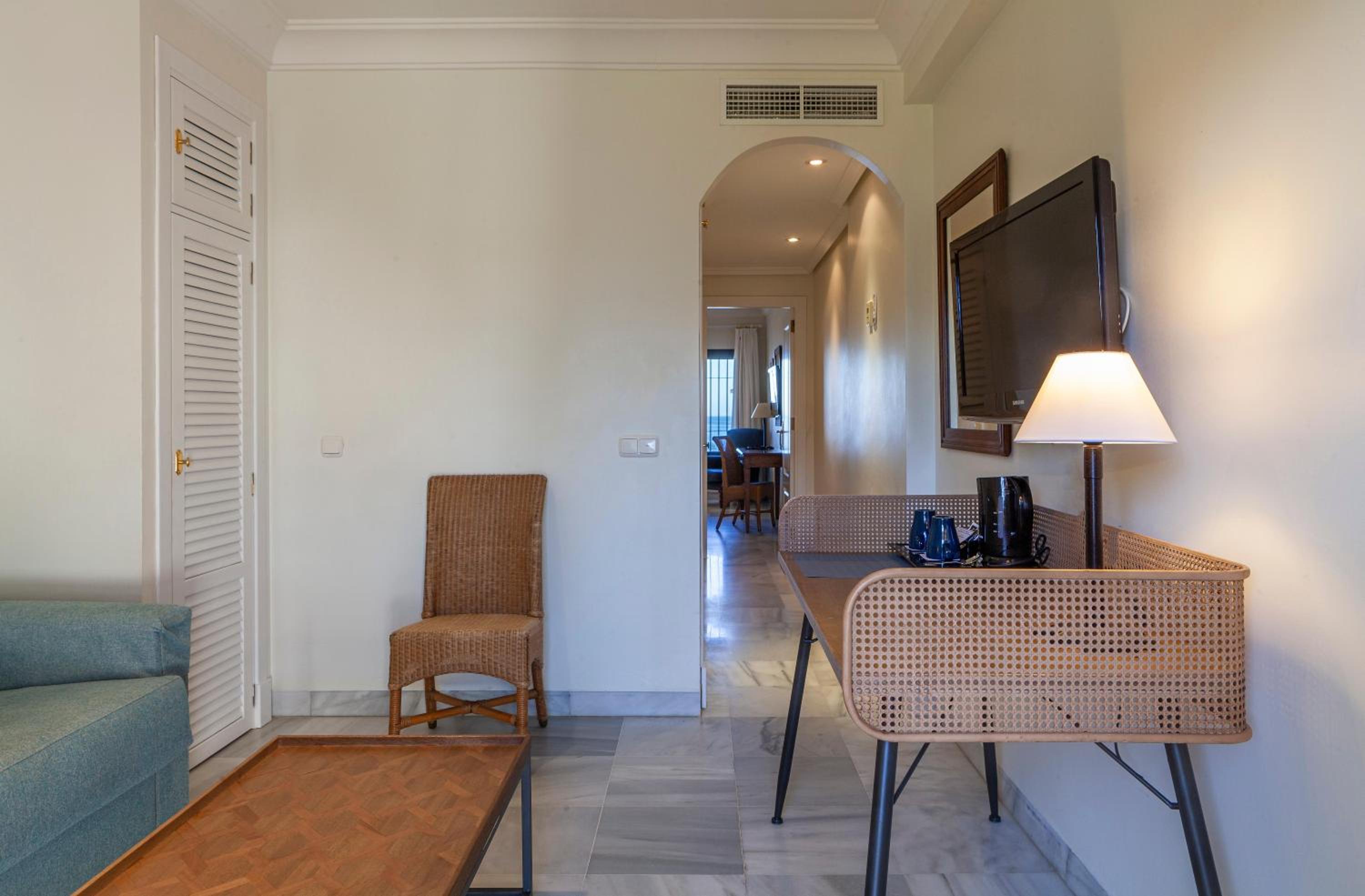 Junior Suite - Photo 2