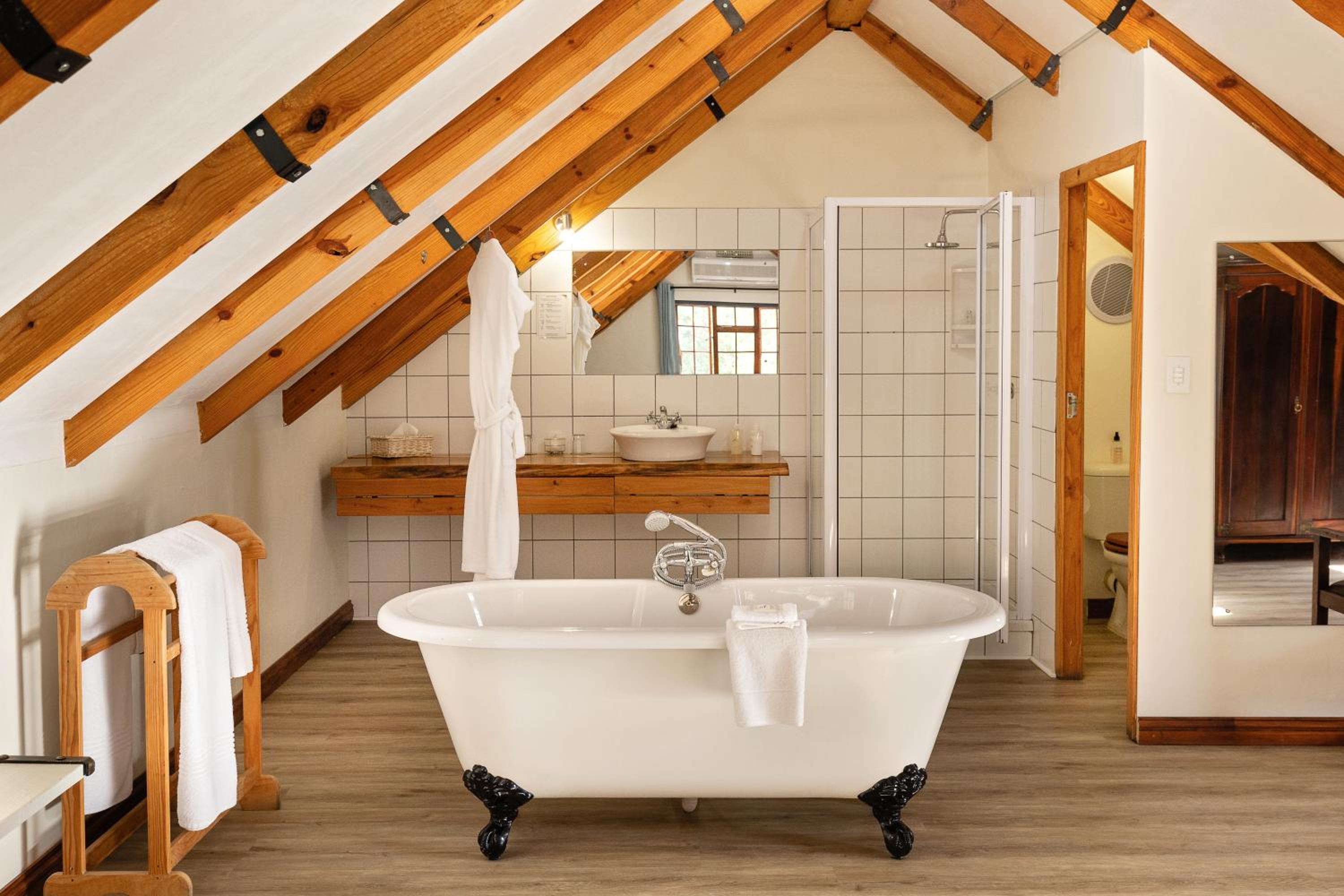Luxury Loft Room with Stairs (Bokmakiere) - Photo 8