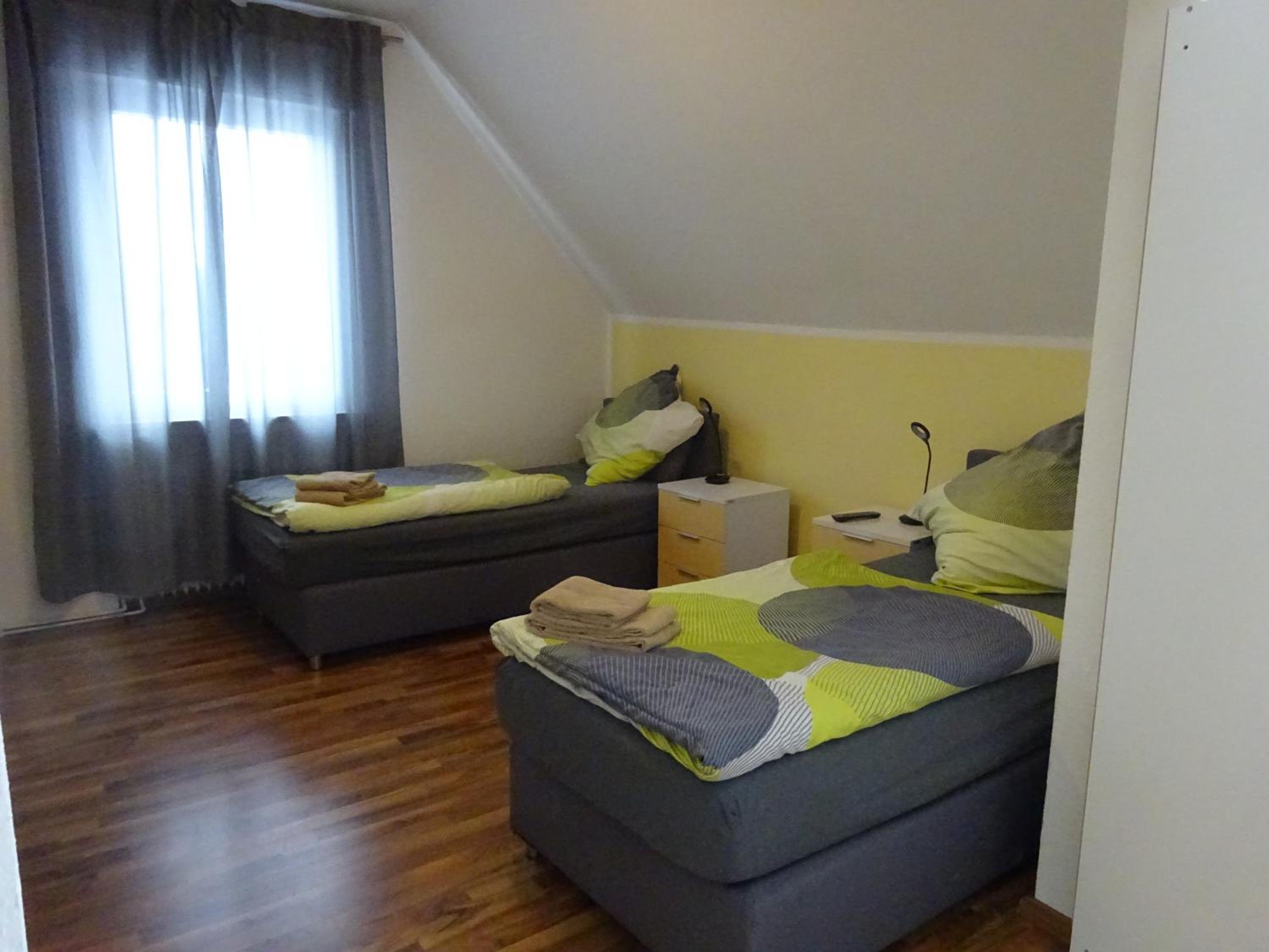 Apartment with Balcony photo 3