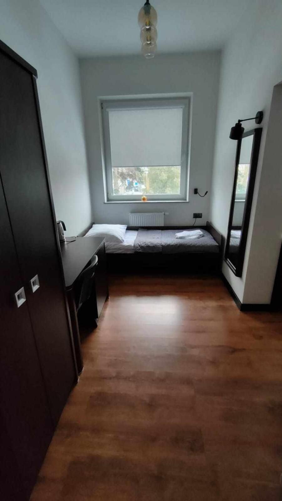 Basic Triple Room photo 2