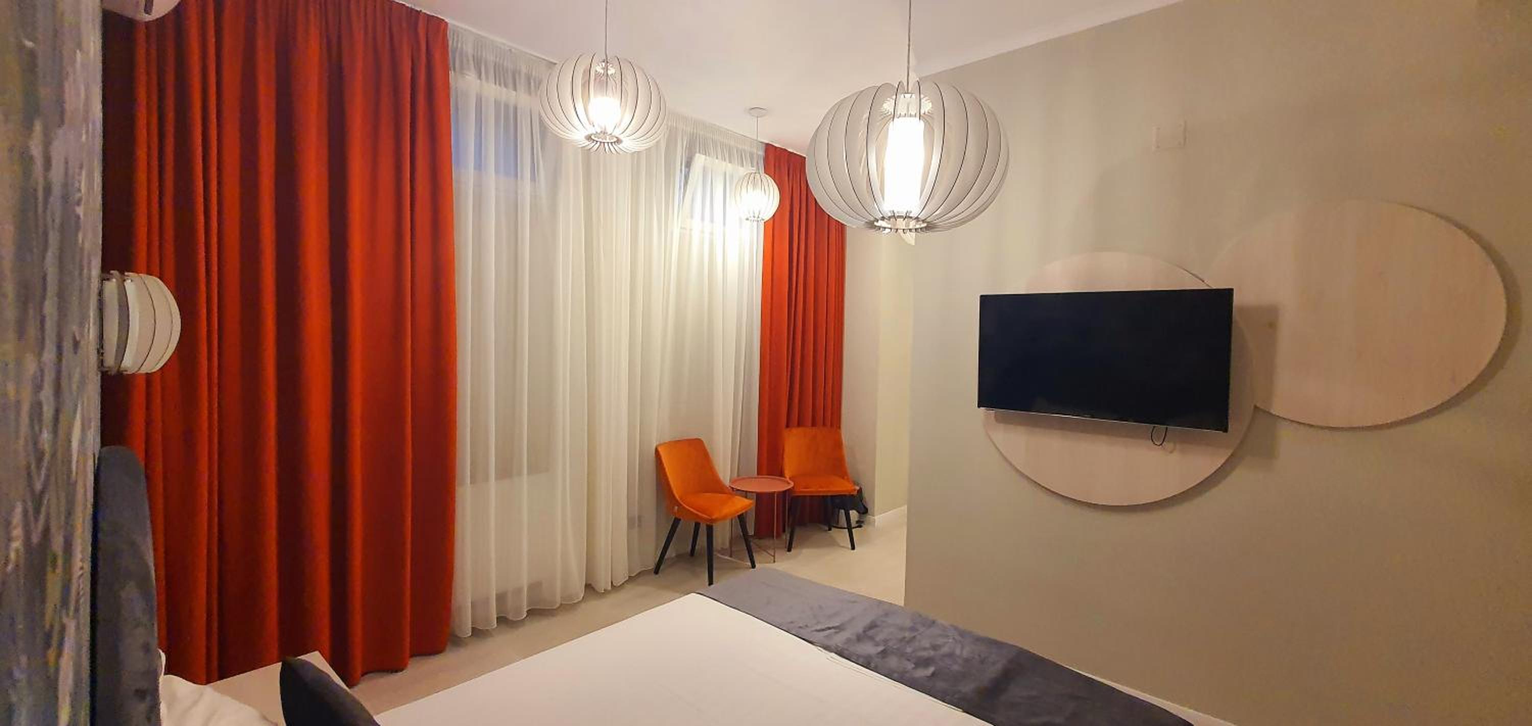 Deluxe Family Room photo 1