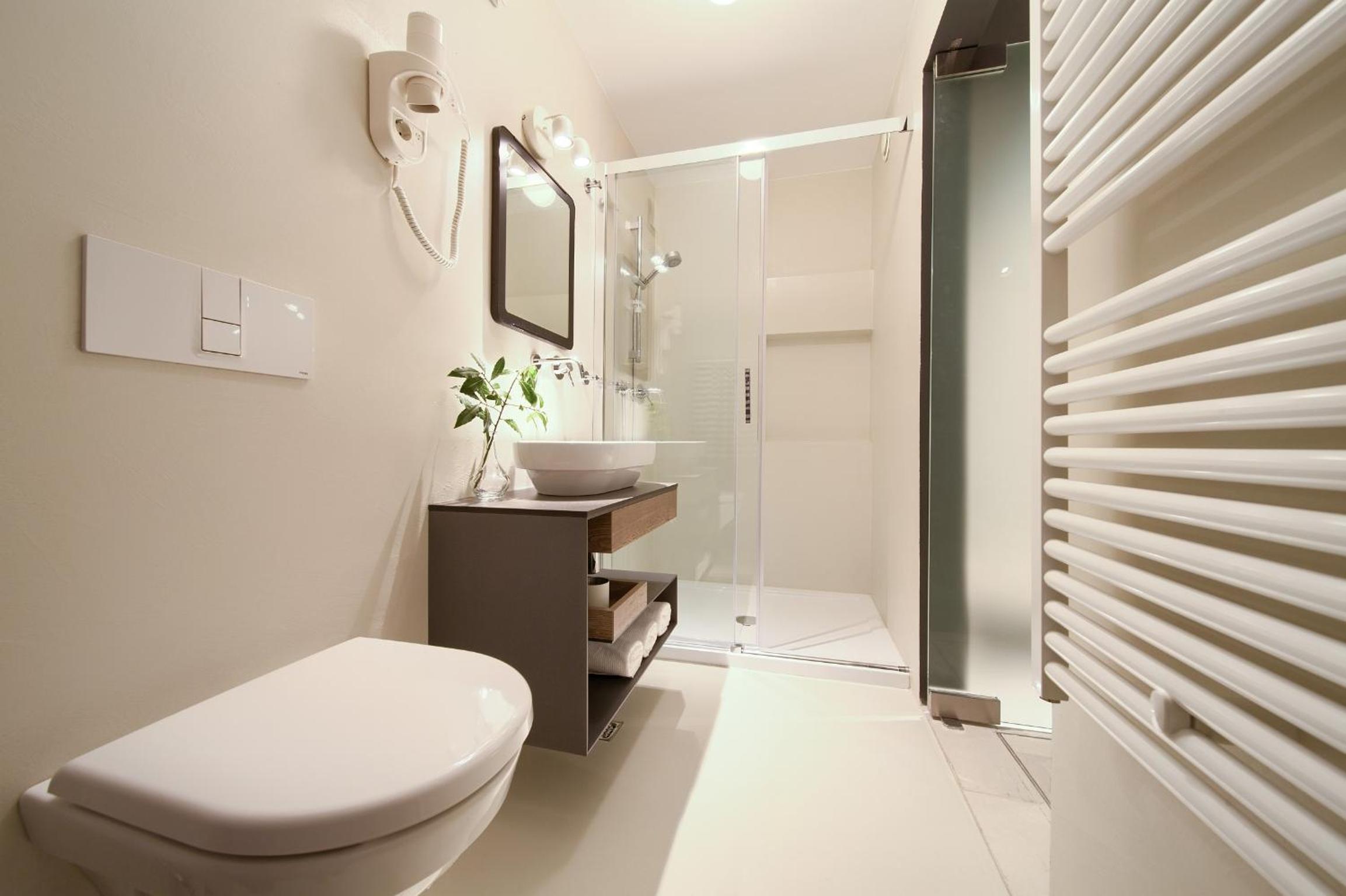 Studio Apartment photo 2