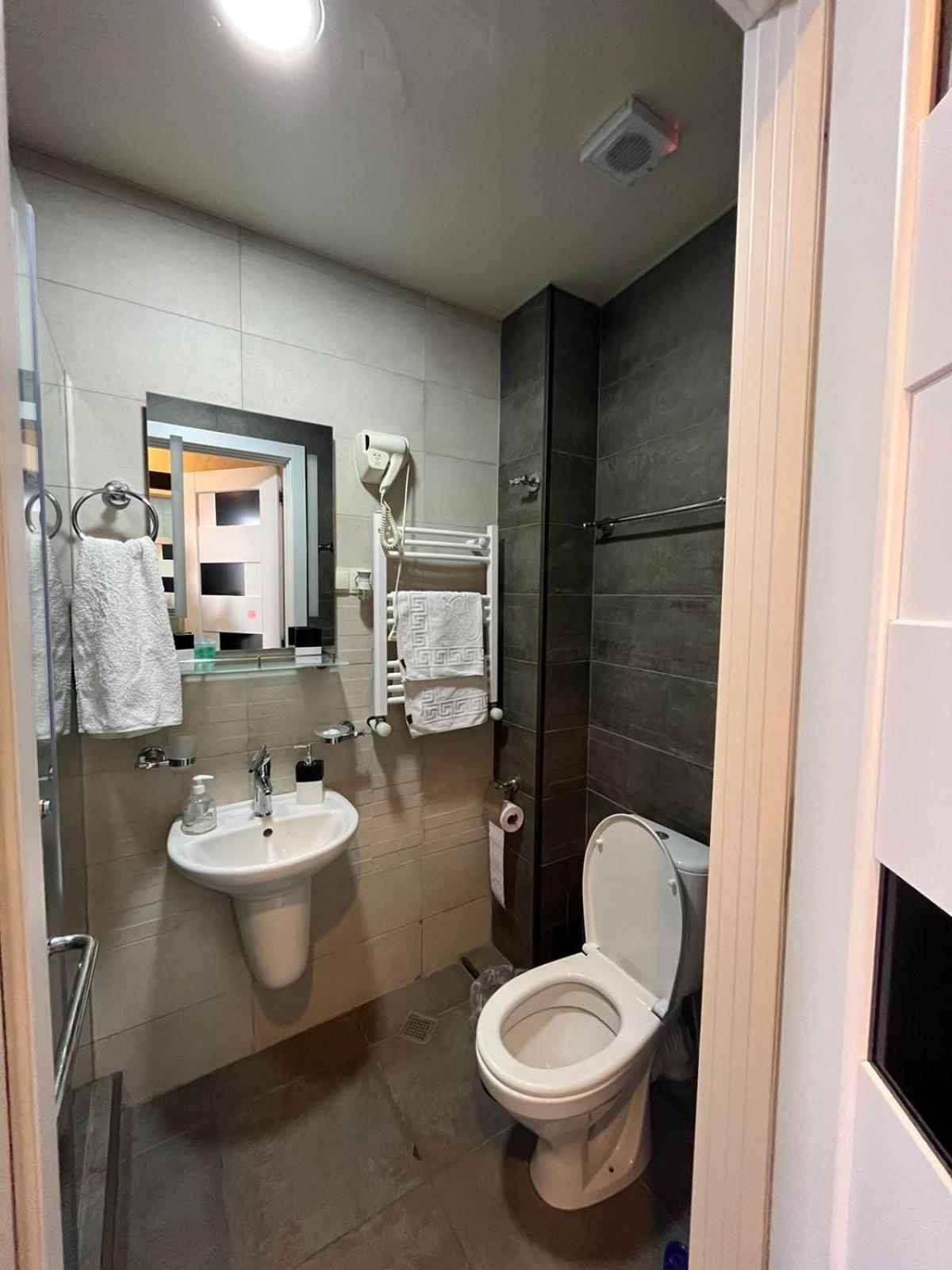 Triple Room with Bath