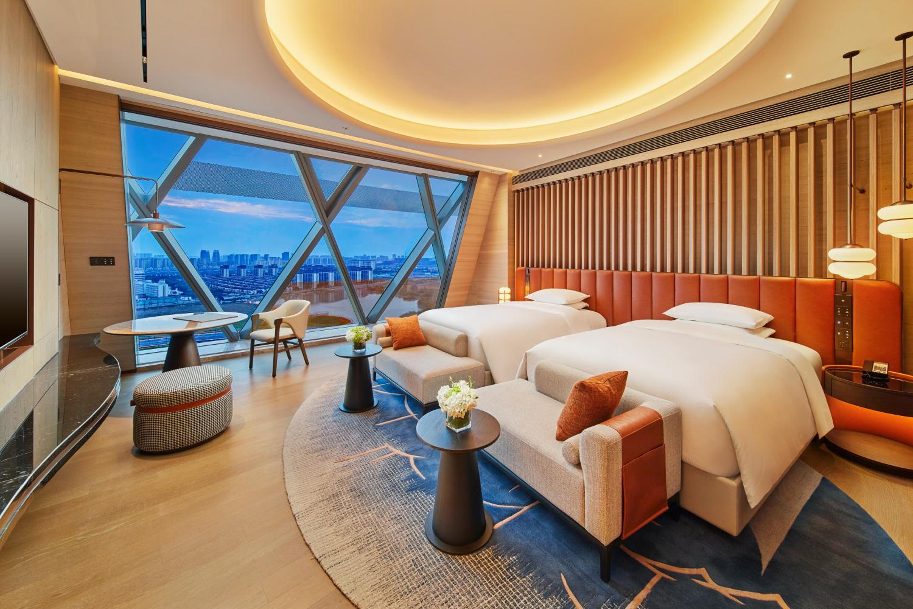 Premium Twin Room photo 2