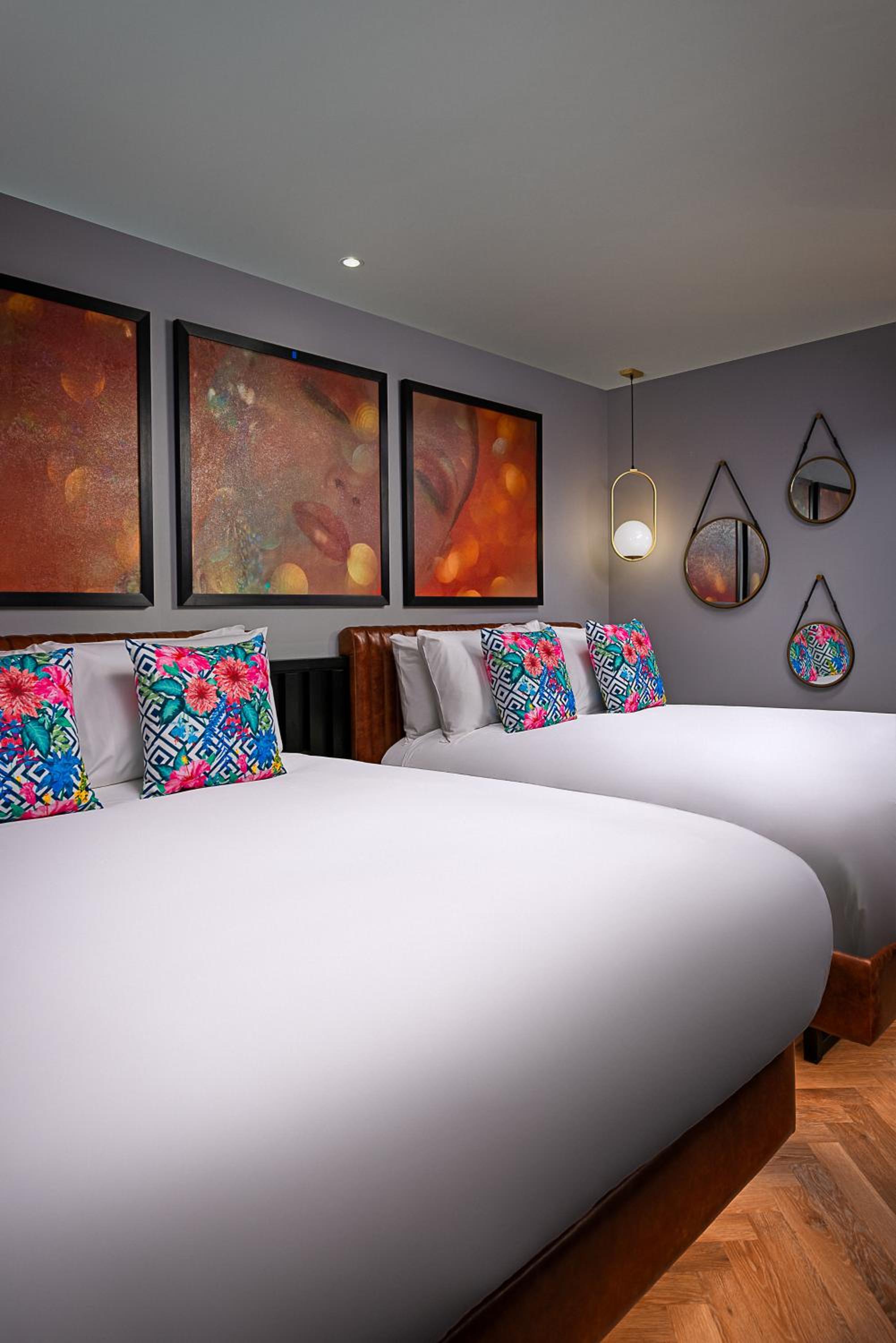 Deluxe Room with Two Beds