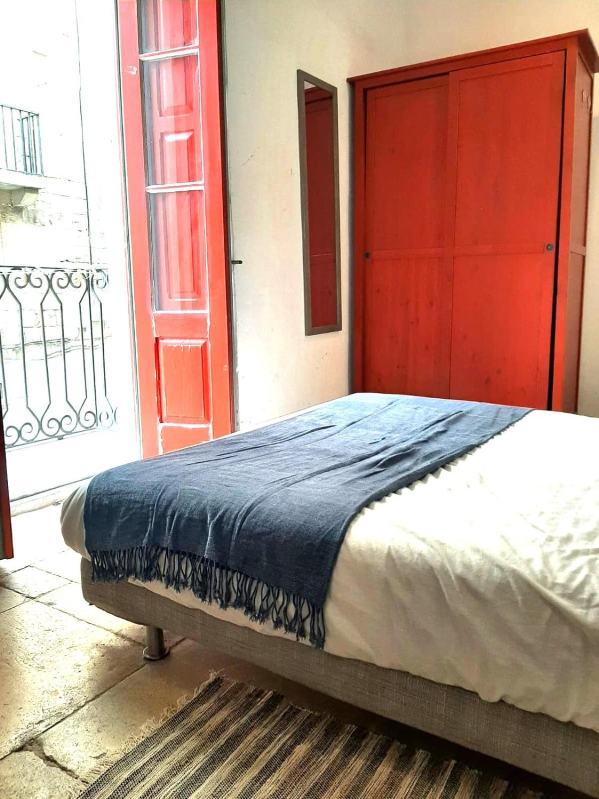 Two-Bedroom Townhouse - Photo 22