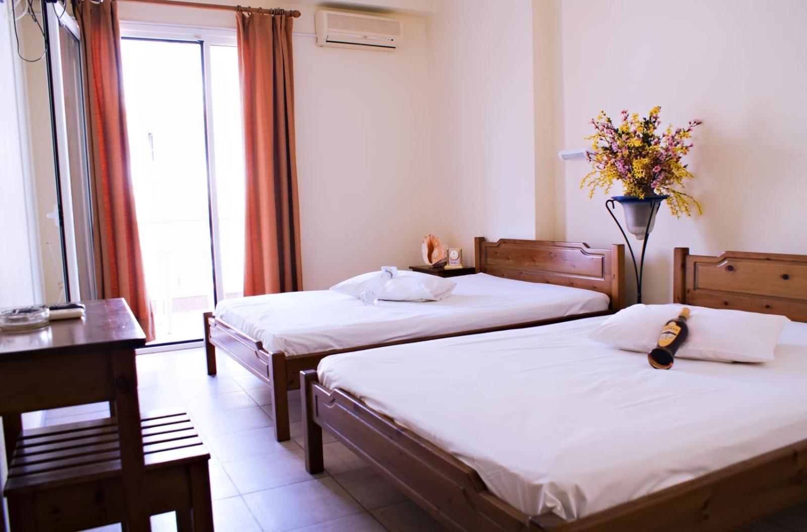 Triple Room with Sea View photo 1