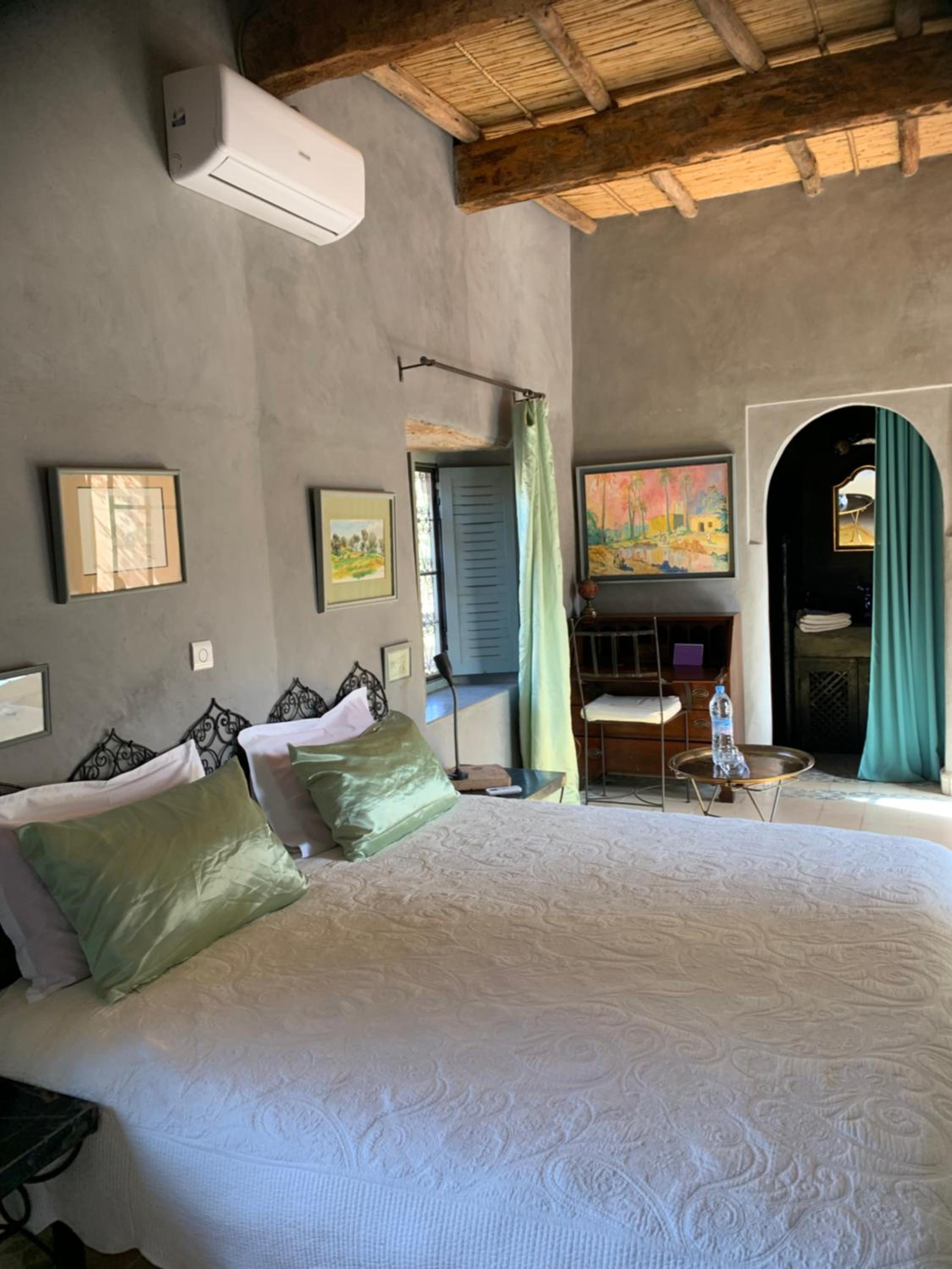 Deluxe Double Or Twin Room photo 1