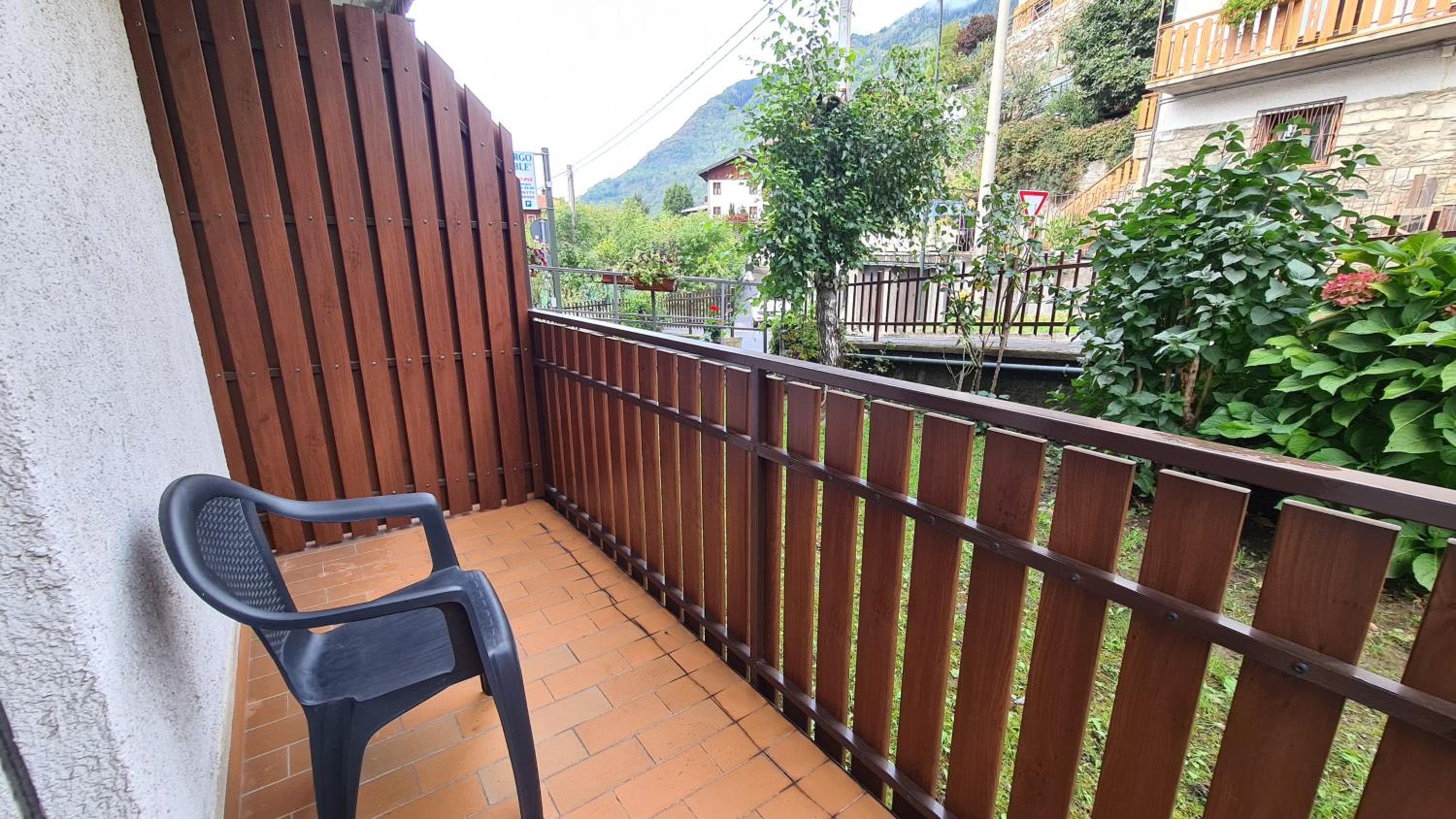 Deluxe Single Room with Balcony photo 2