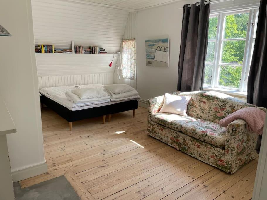 Three-Bedroom Villa photo 2