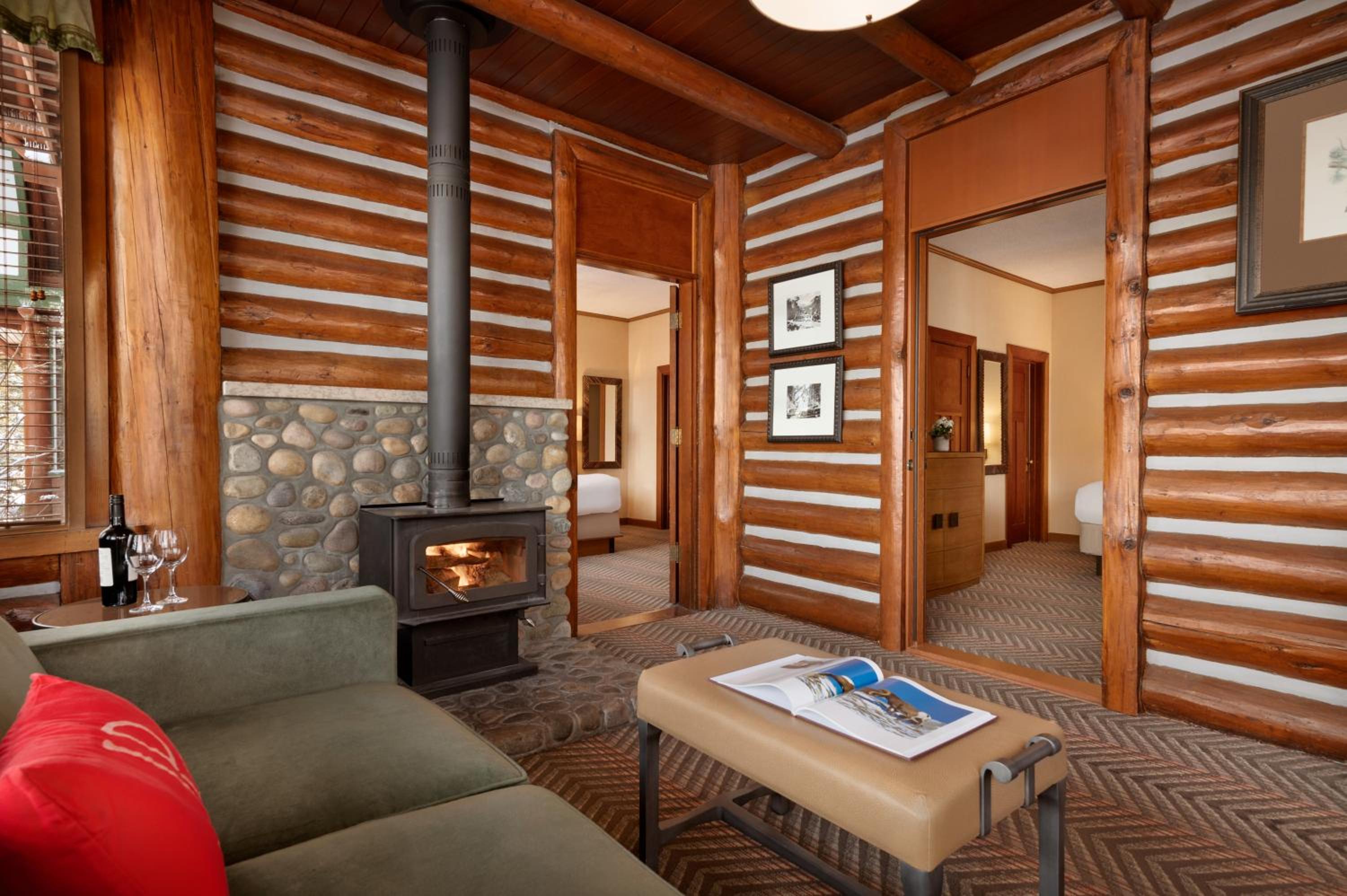 Two-Bedroom King/Queen Suite photo 1