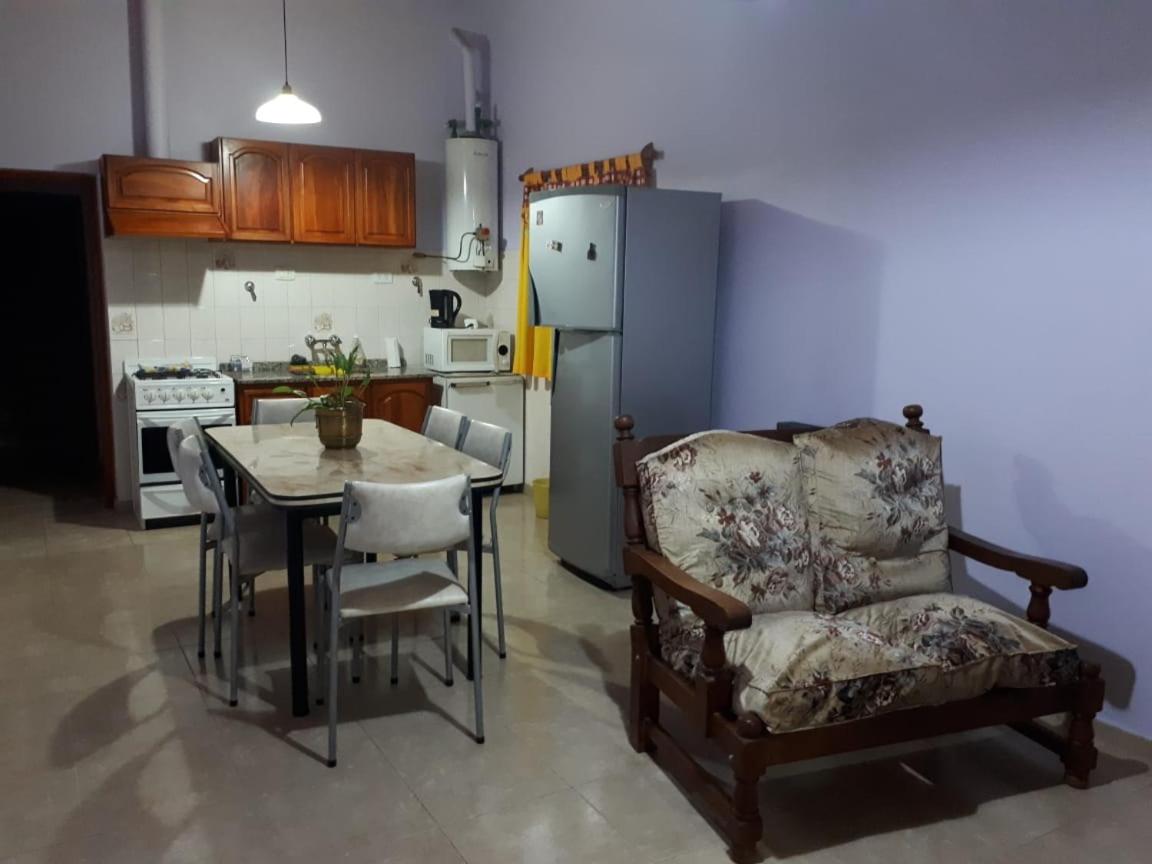 Apartment photo 2