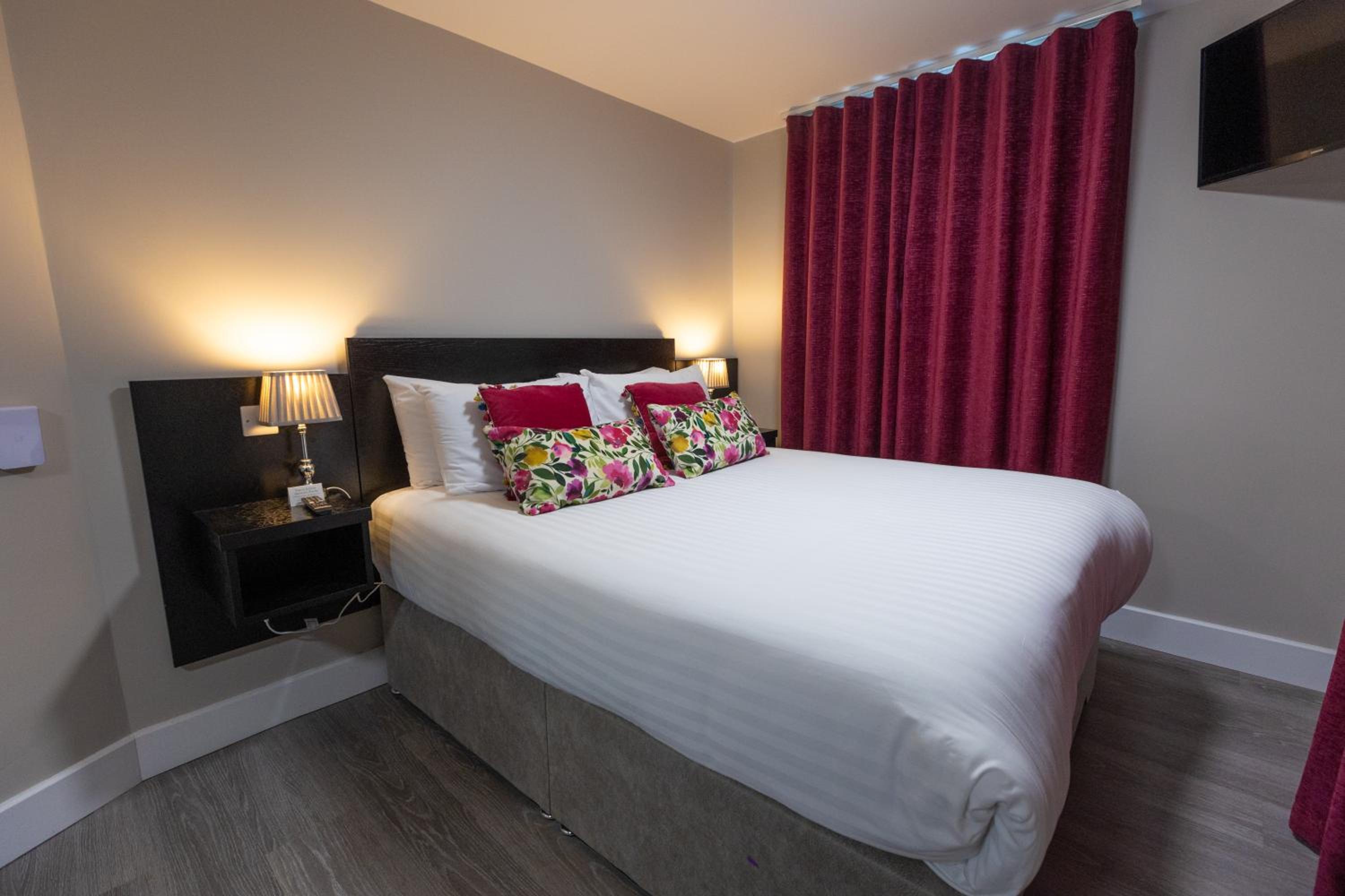 Deluxe Double Room - Photo 4