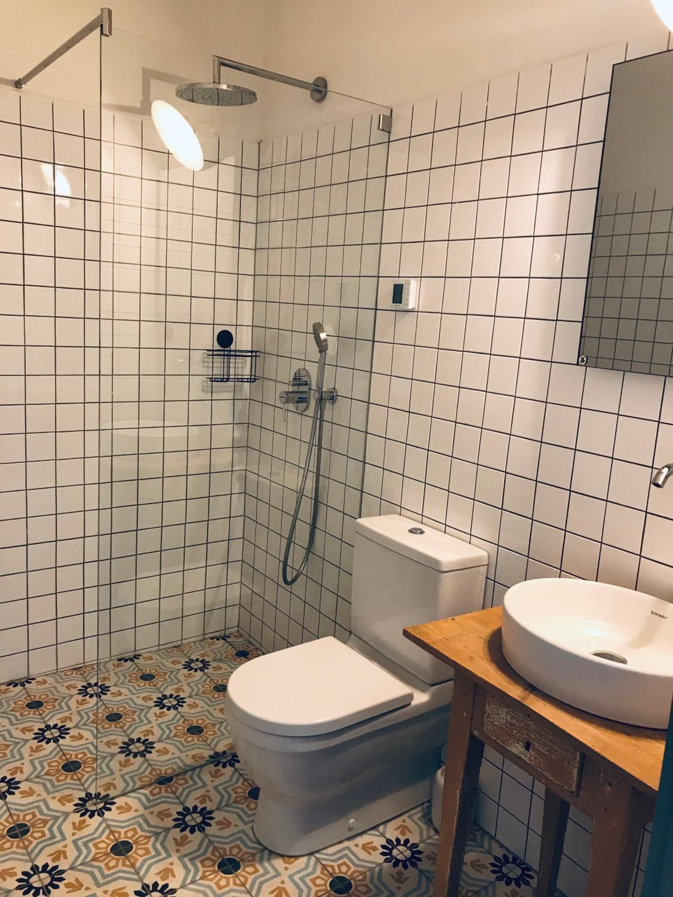 Two-Bedroom Suite - Photo 3