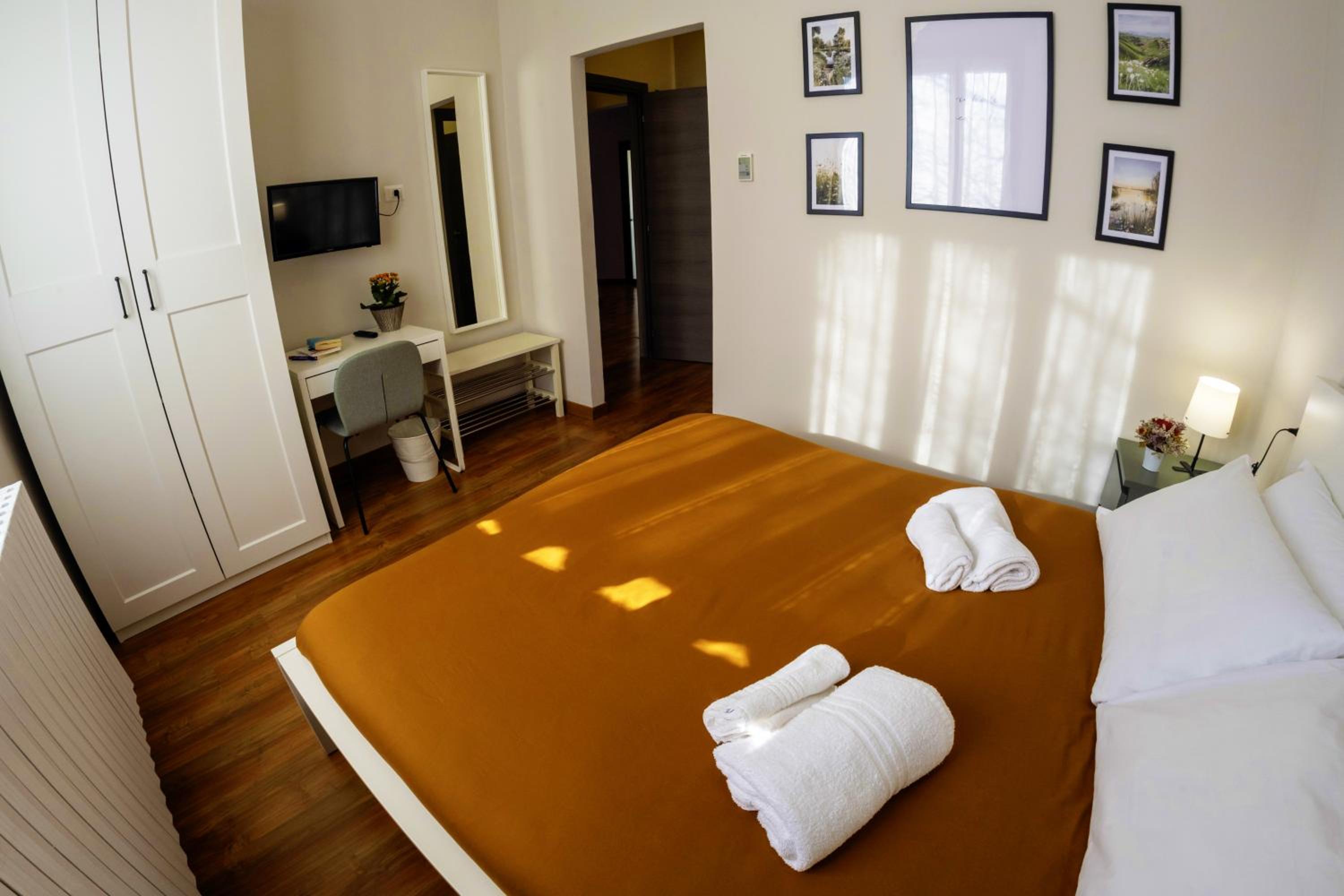 Twin Room With Private Bathroom