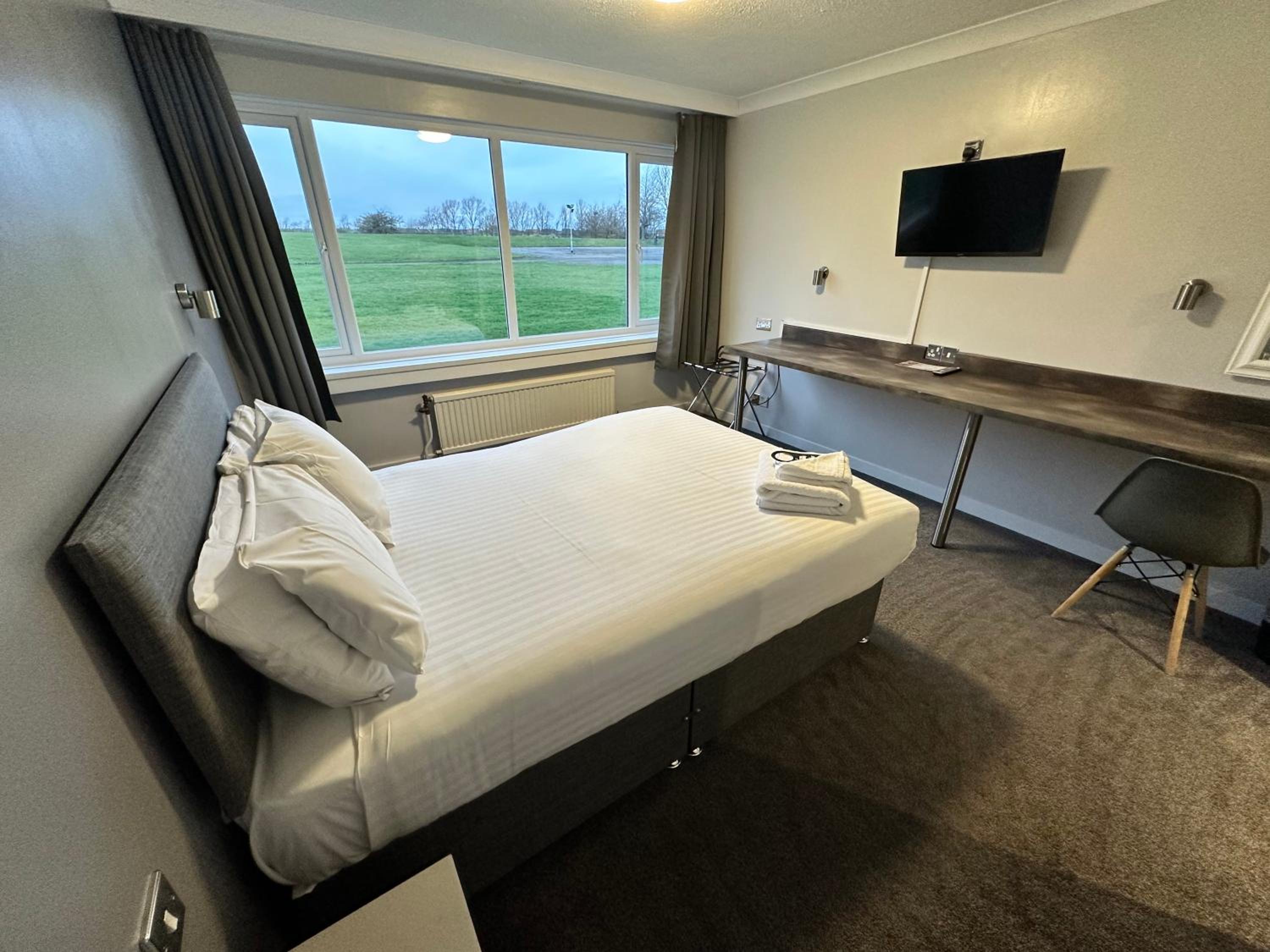 Executive Double Room - Photo 3