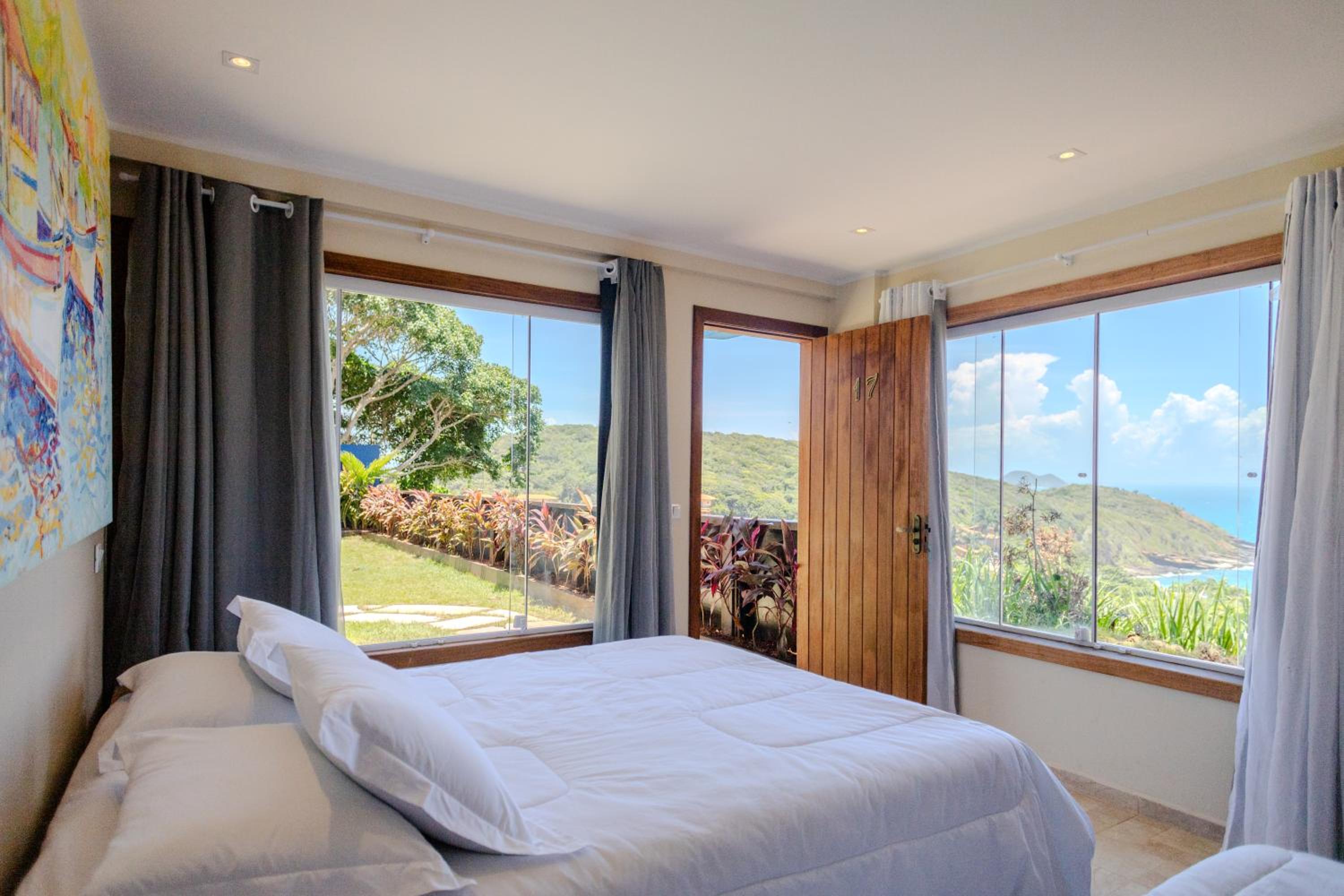Standard Triple Room with Sea View photo 1