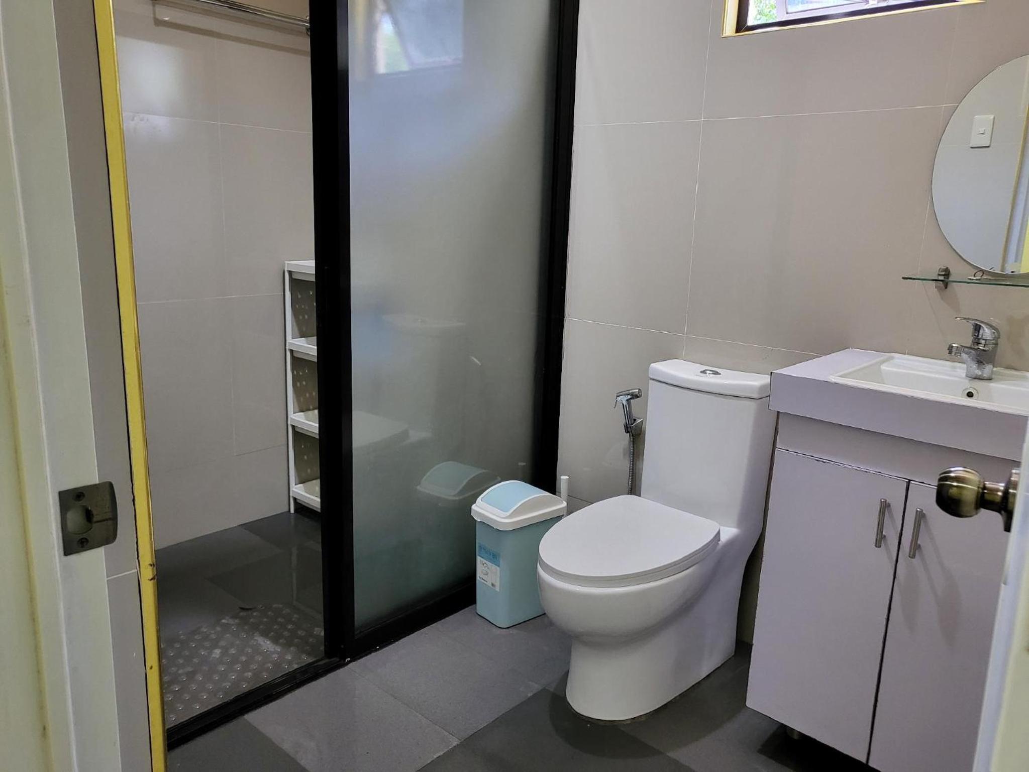 Double Room with Private Bathroom photo 2