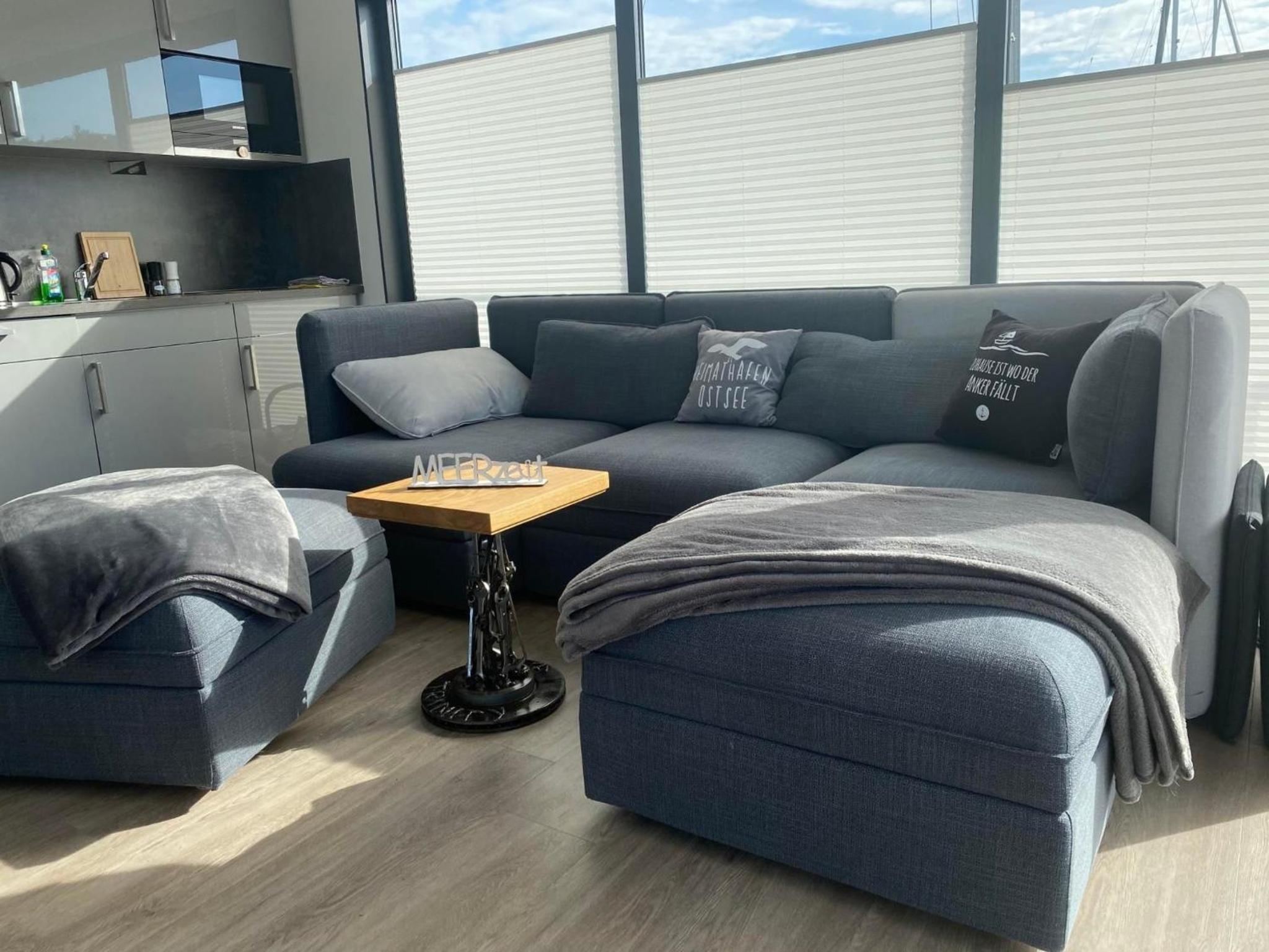 Apartment photo 1