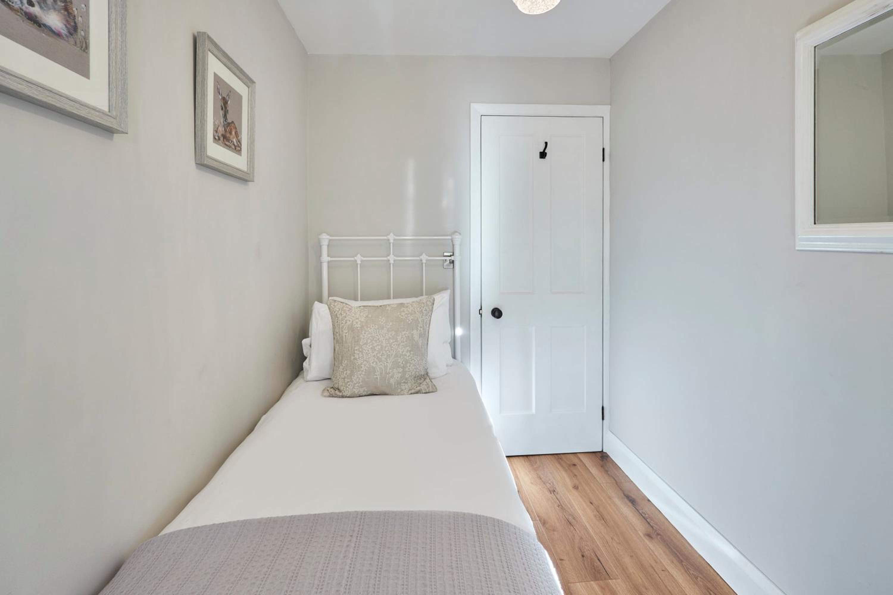 Two-Bedroom House photo 1