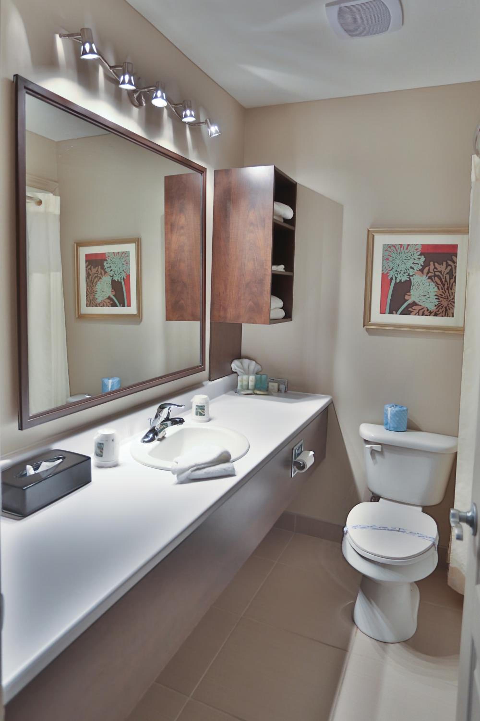 Standard Queen Room - Photo 4