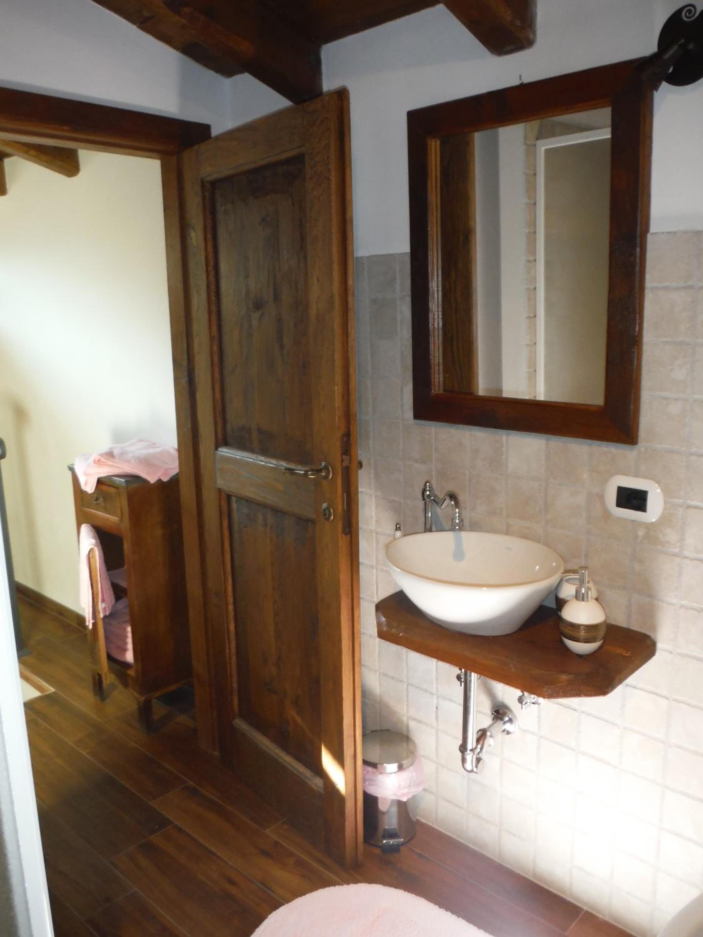 One-Bedroom House photo 2