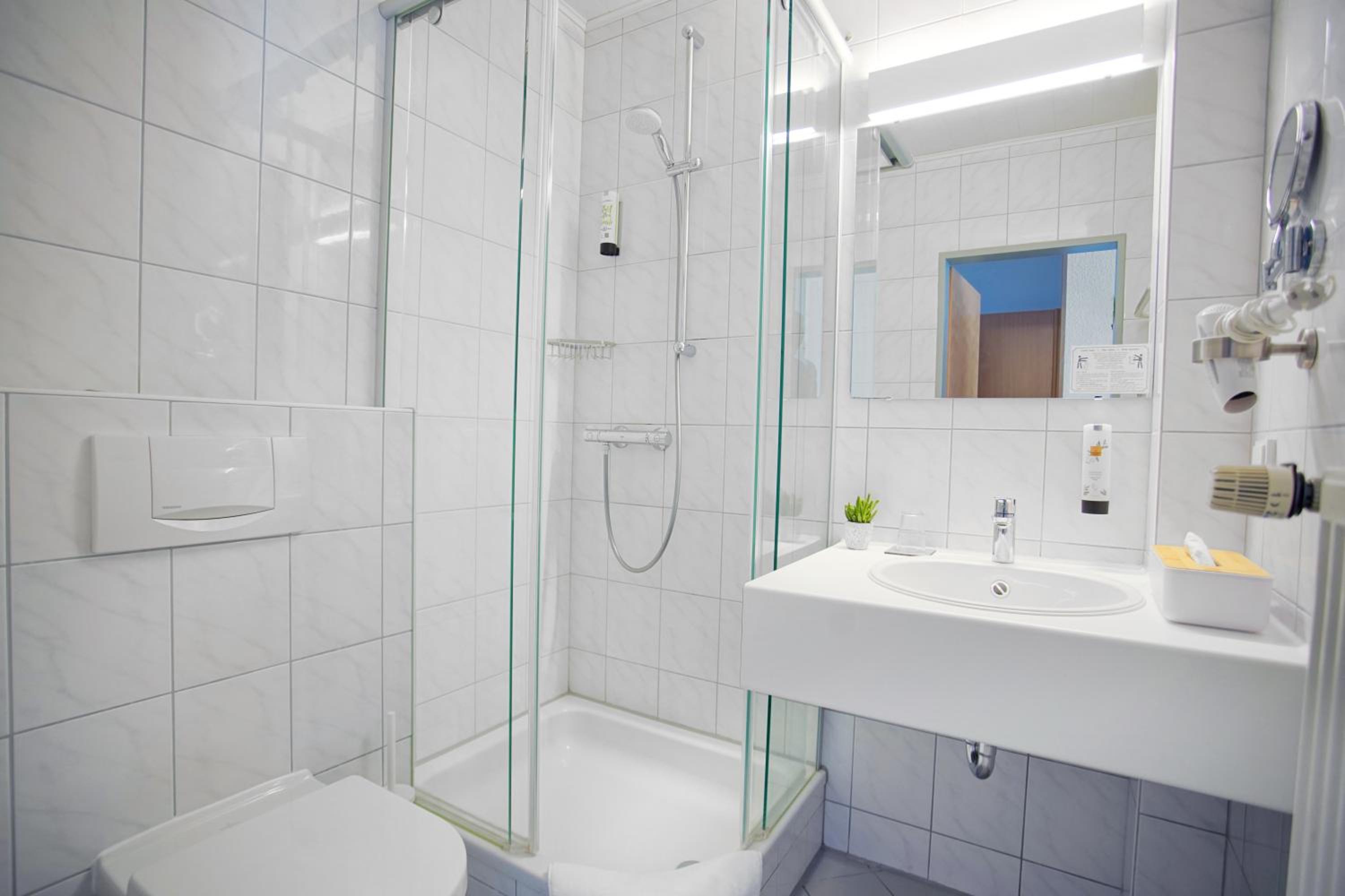 Single Room photo 2