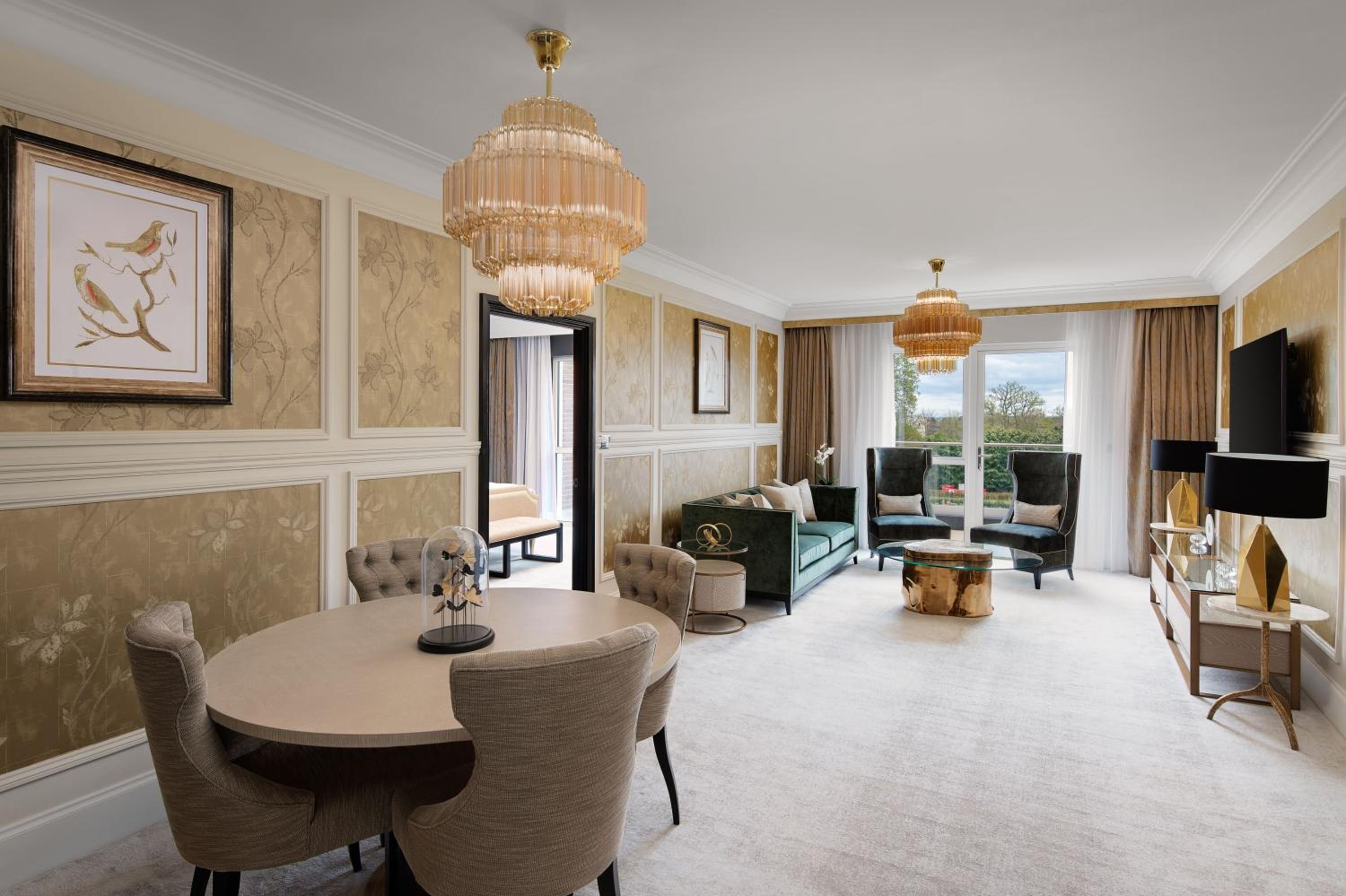 Fairmont One Bedroom Balcony Suite - Photo 2