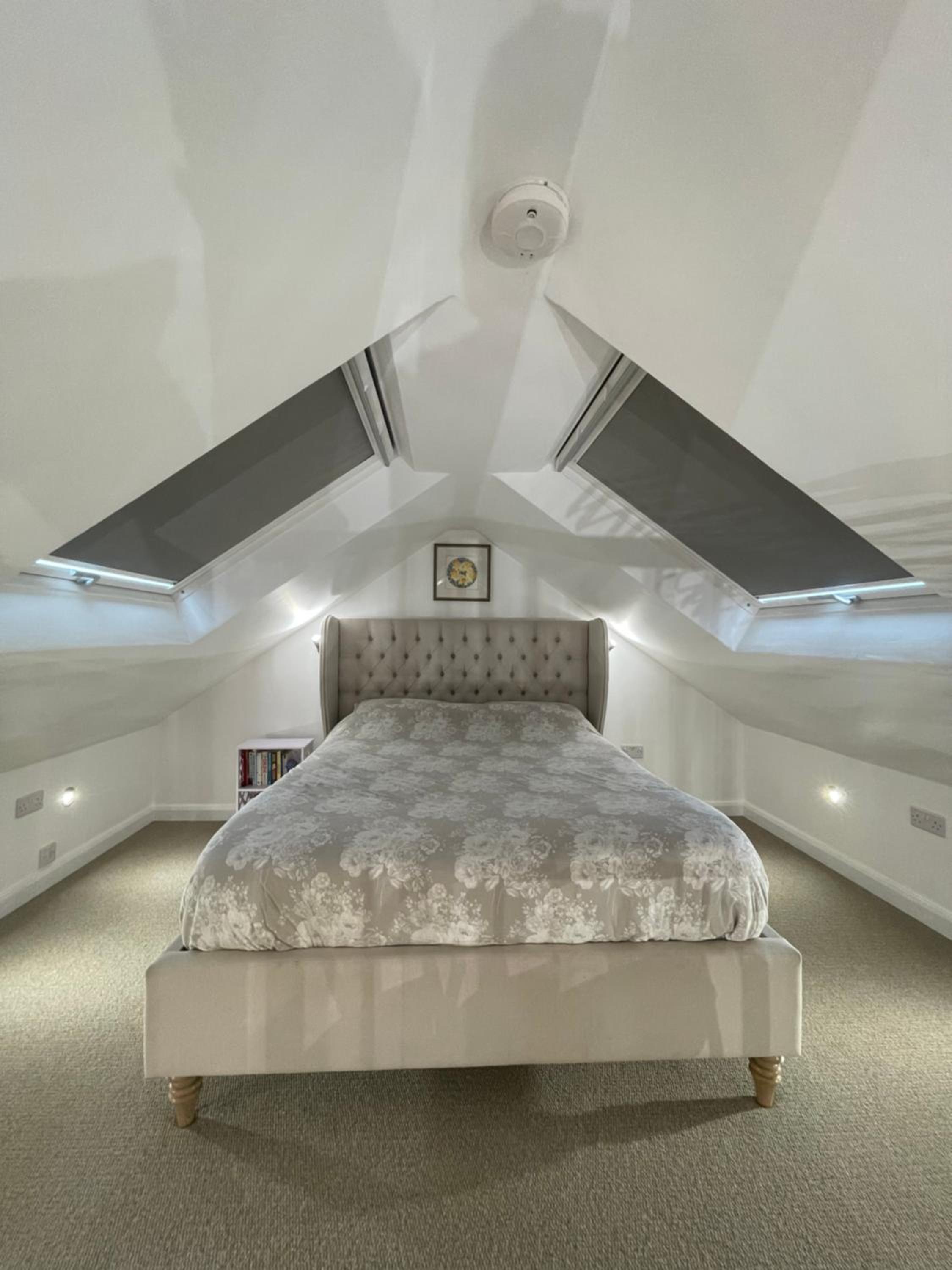 One-Bedroom House photo 1