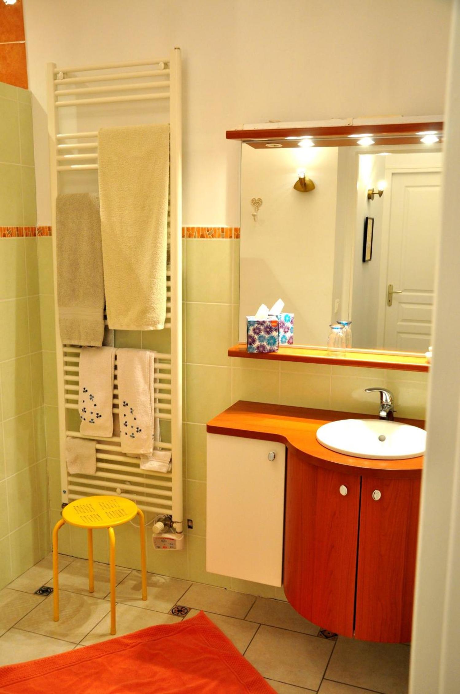 Classic Triple Room - Photo 4