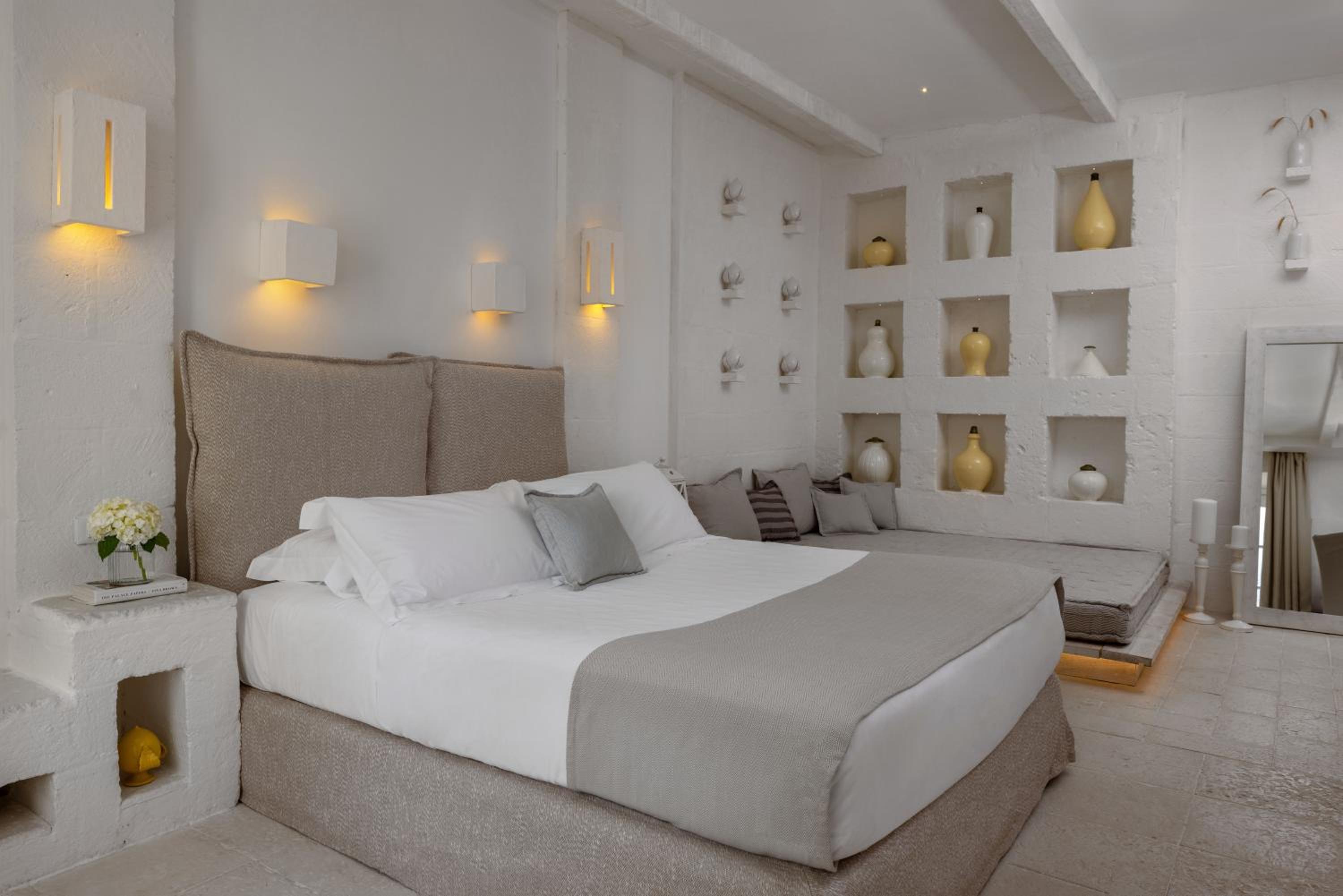 Deluxe Room - Photo 1