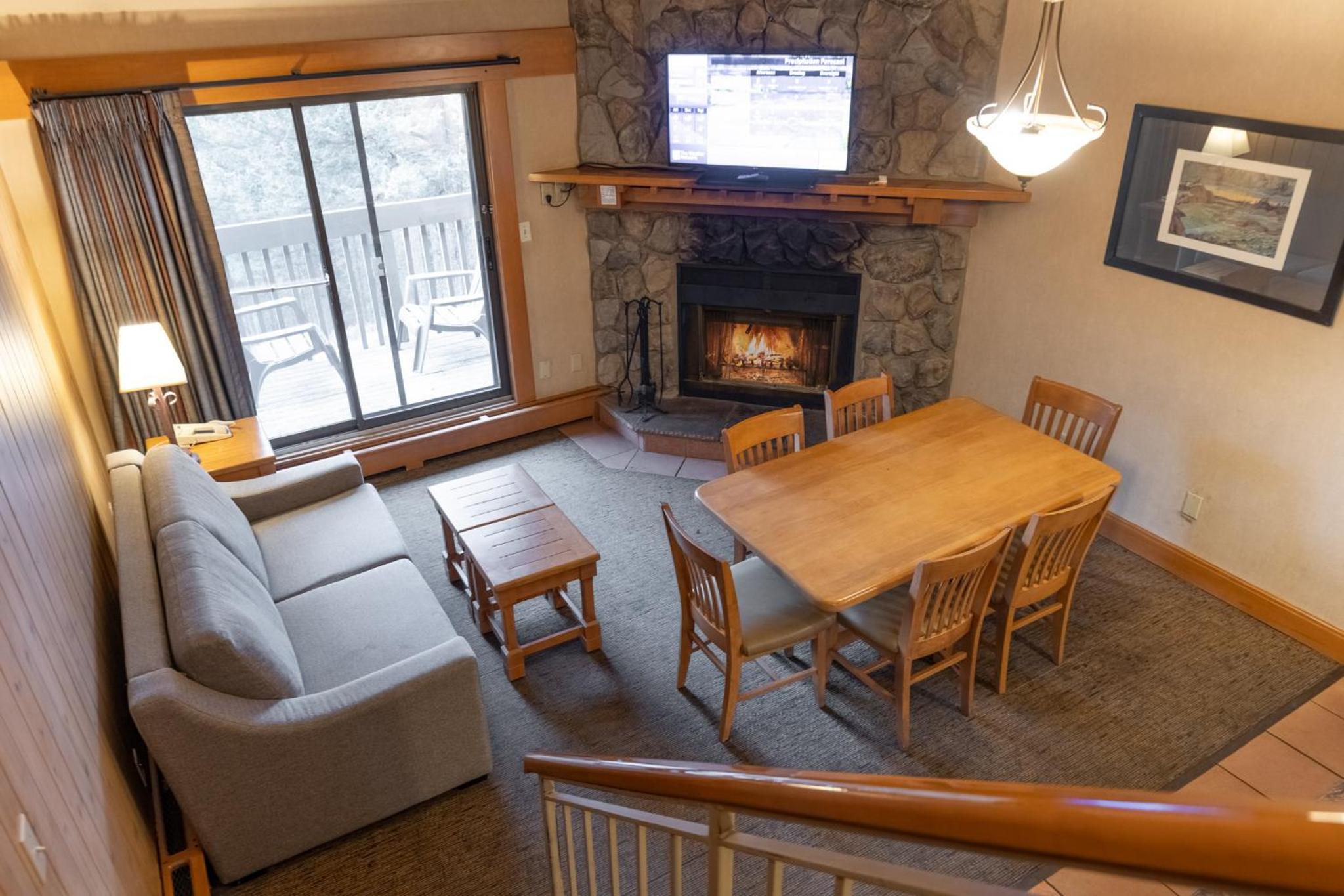 Deluxe One-Bedroom Apartment - Loft 3 Queens - Photo 1