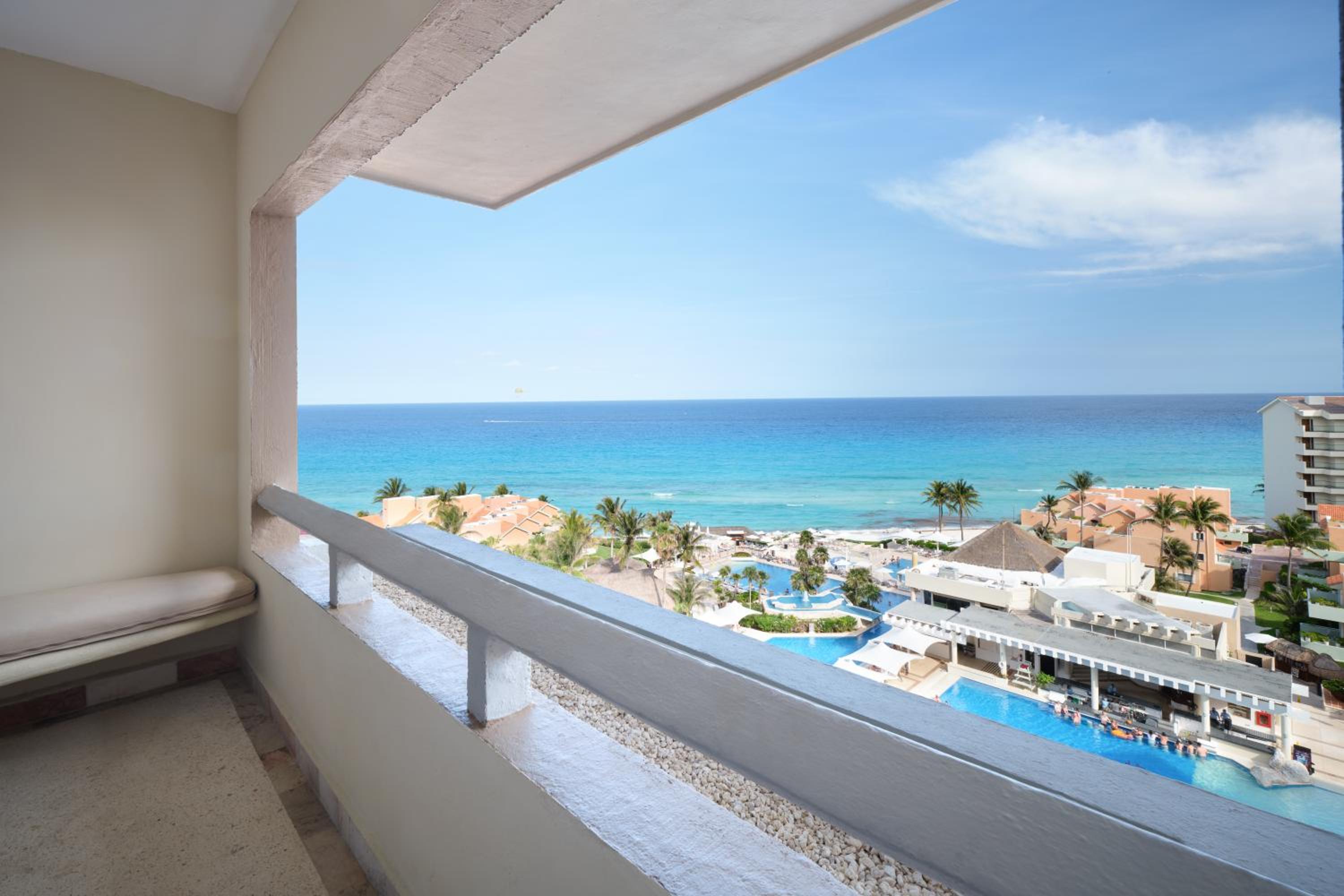 Superior Double Room with Pool View, Non-Smoking